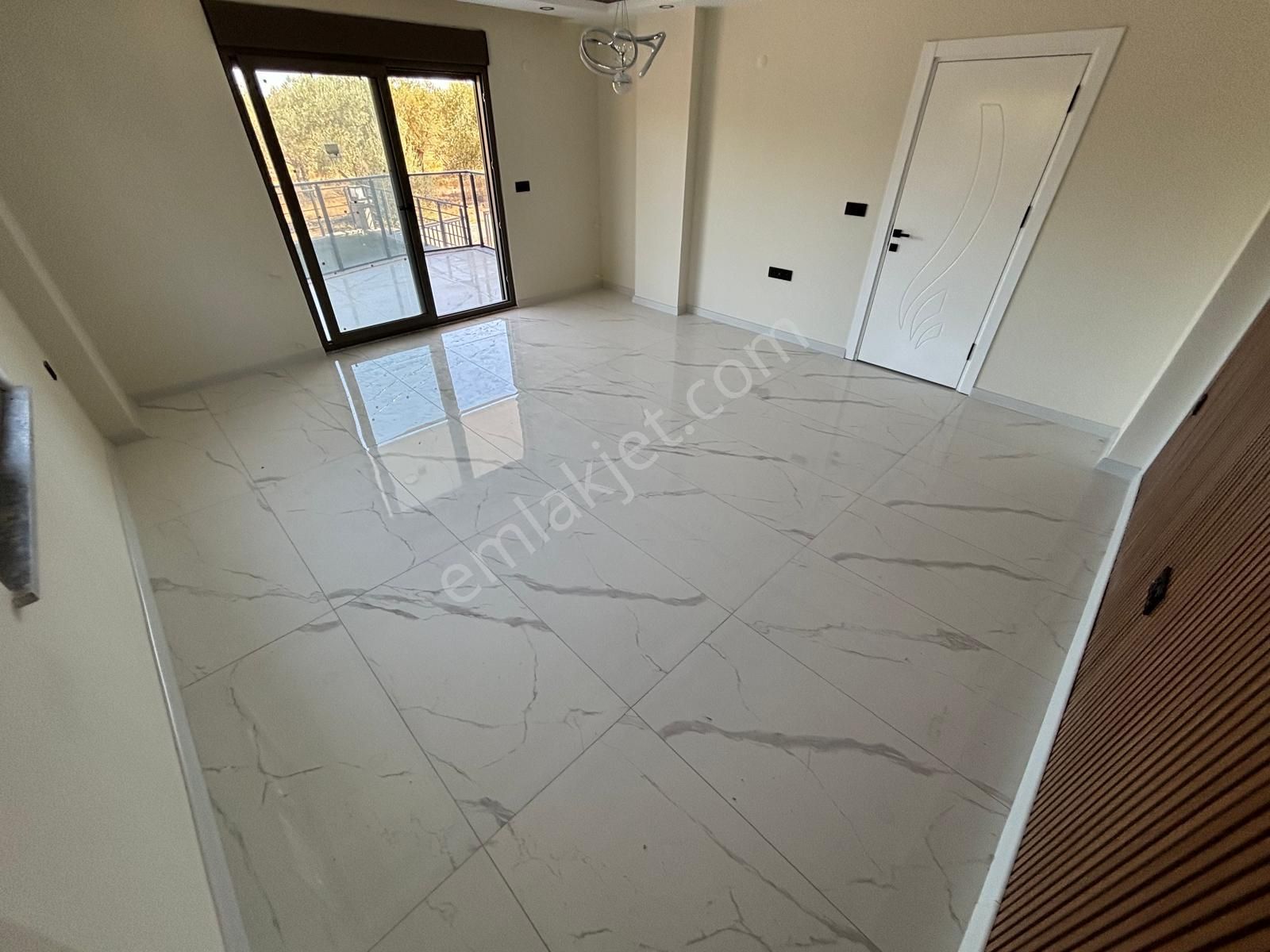 Yiğit'ten Gürede Kaz Dağları & Deniz Gören 4+1 Tripleks Villa - Görsel 10