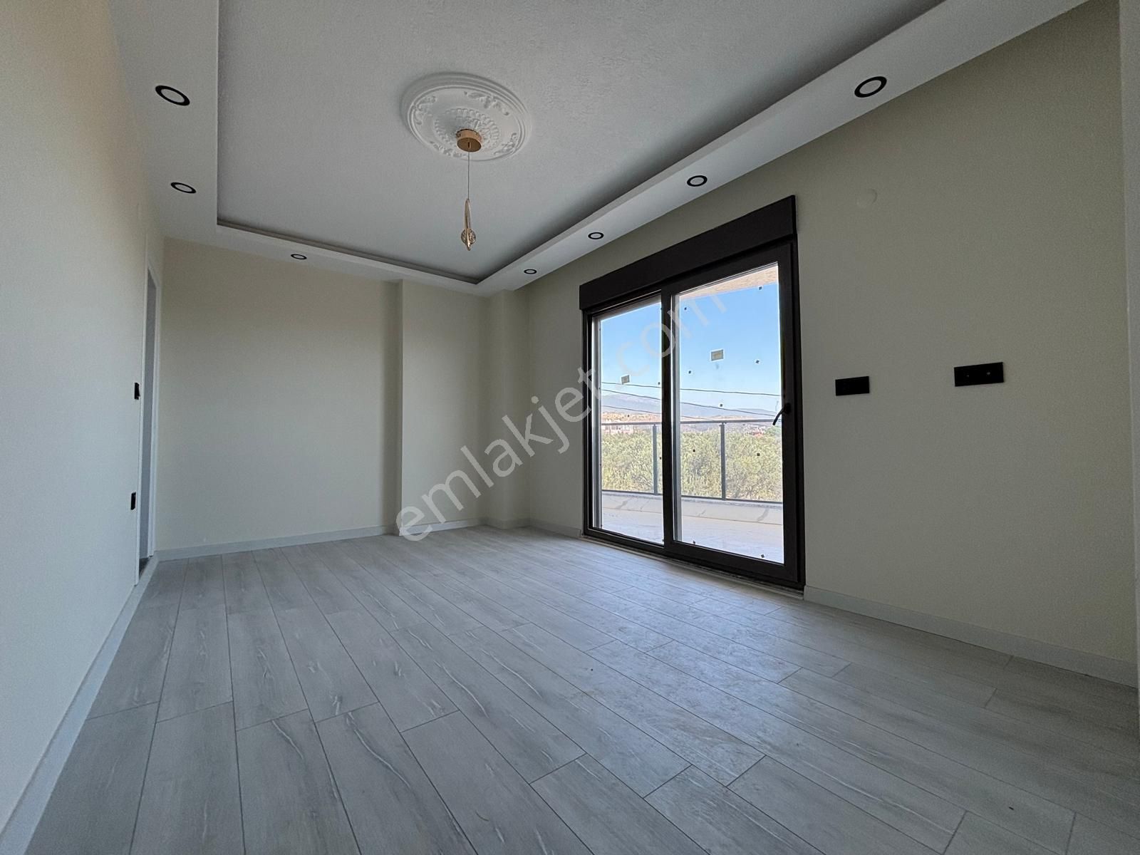 Yiğit'ten Gürede Kaz Dağları & Deniz Gören 4+1 Tripleks Villa - Görsel 17