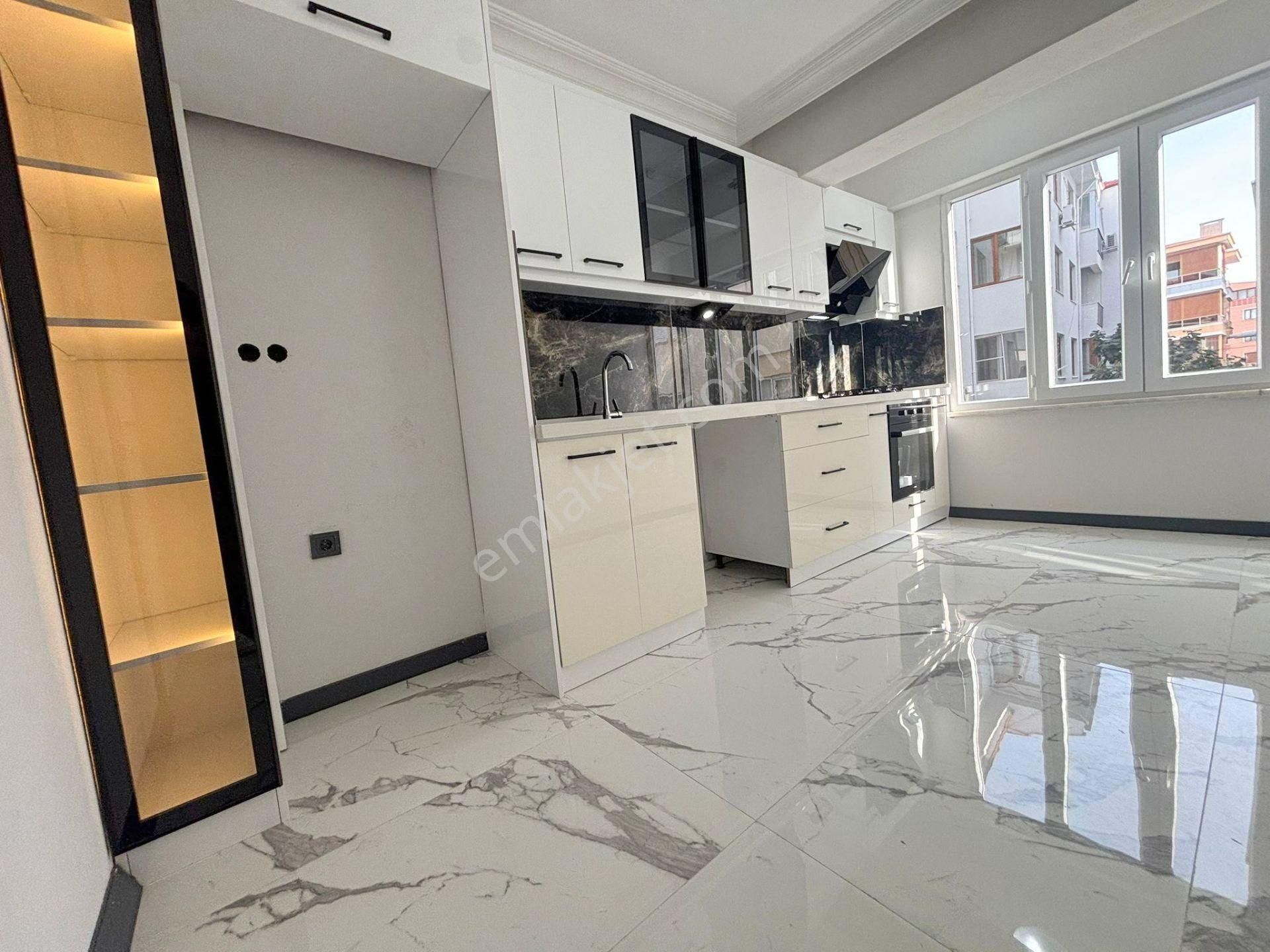 ❇️✔️akçayın Merkezin'de Konumuyla Mest Eden Şık Tasarımlı 2+1 Daire - Görsel 9