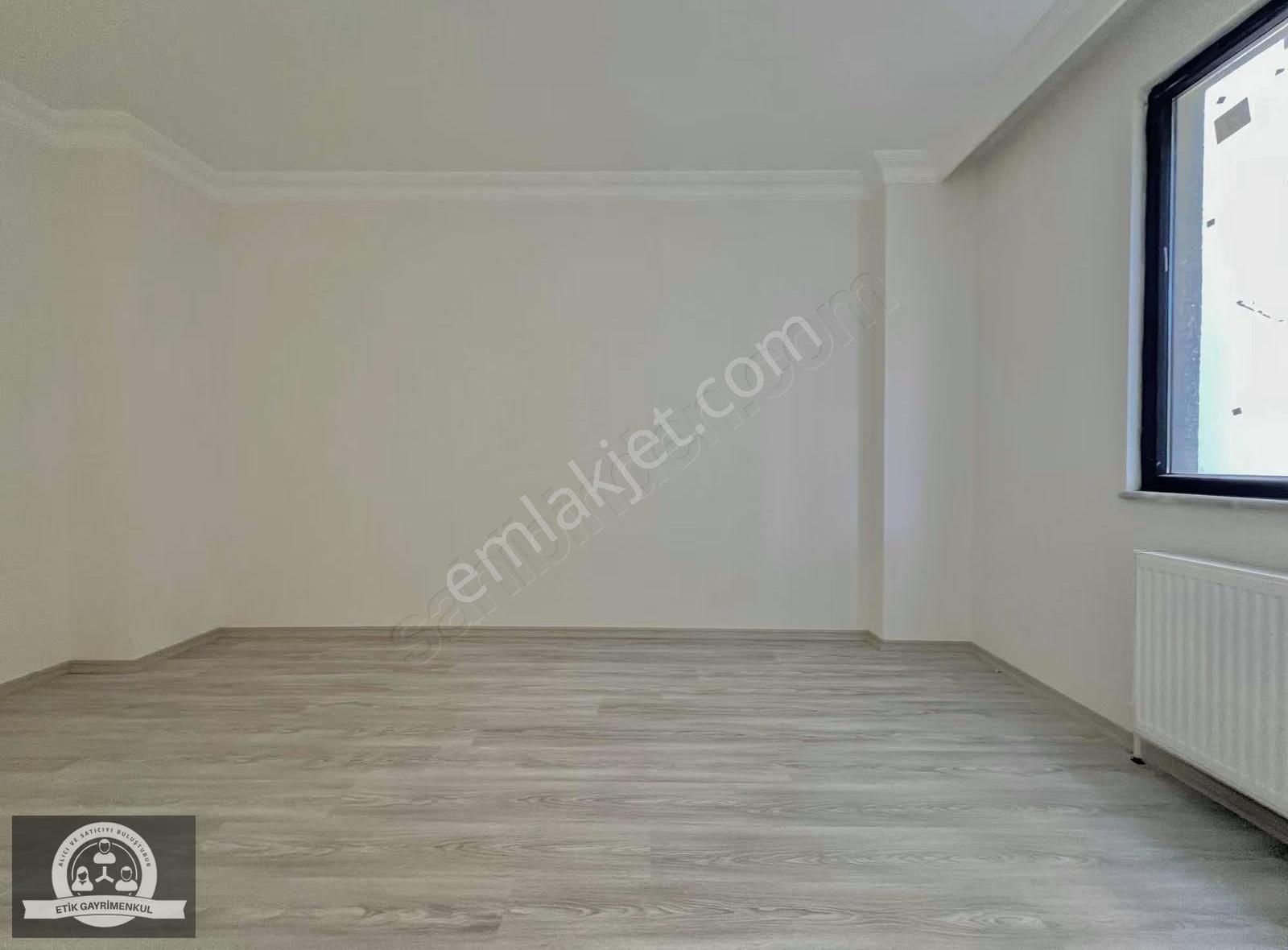 Veysel Karani Mah. 2+1 Arakat Daire (1. Kat) - Görsel 14