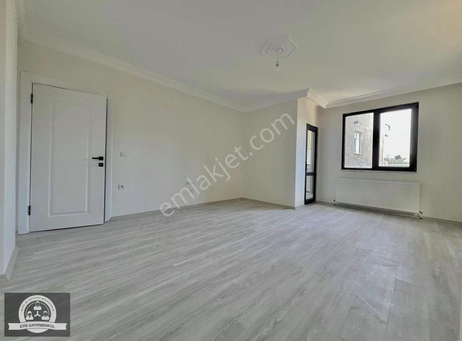 Veysel Karani Mah. 2+1 Arakat Daire (1. Kat) - Görsel 10