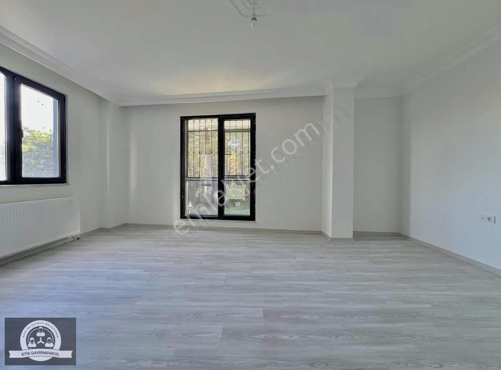 Veysel Karani Mah. 2+1 Arakat Daire (1. Kat) - Görsel 16