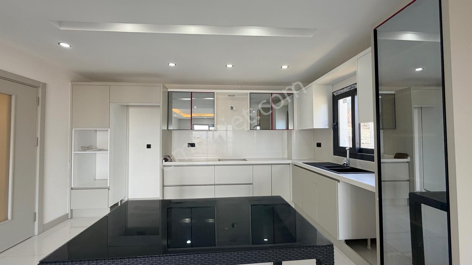 Aydın Kuşadası Değirmendere'de Site İçinde Satılık 3+1 Cb Ph - Görsel 14