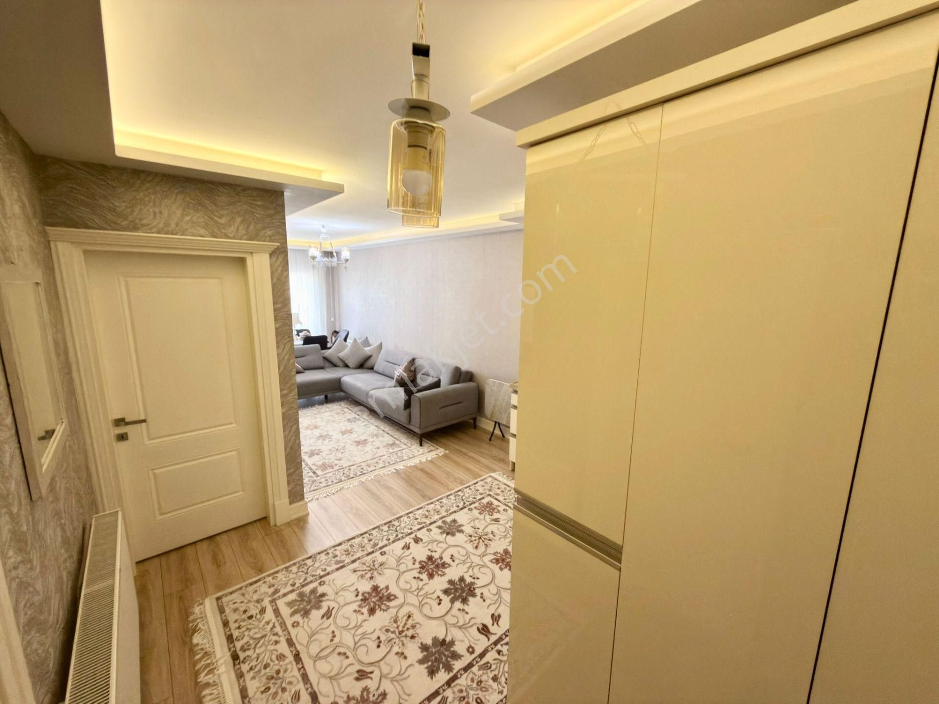 Yetkisi Yükselden Tam Donanımlı Sitede Ön Cephe Satılık 1+1daire - Görsel 8