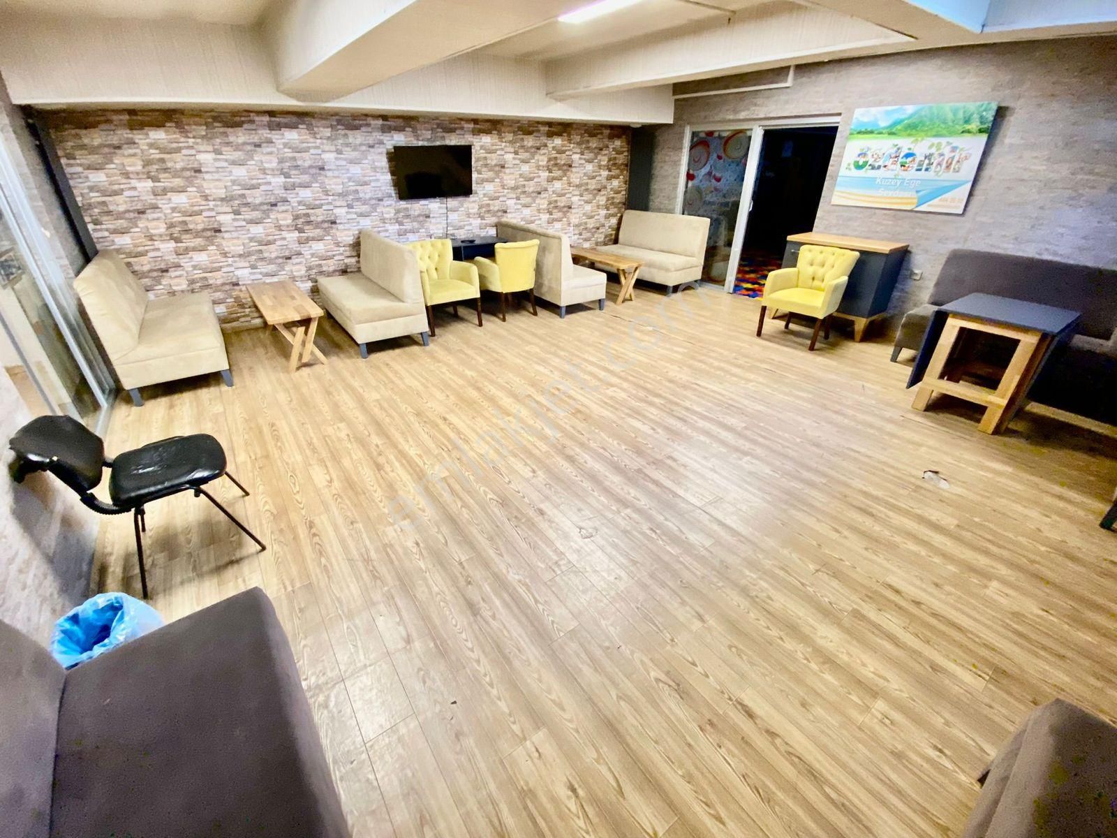 Yetkisi Yükselden Tam Donanımlı Sitede Ön Cephe Satılık 1+1daire - Görsel 29