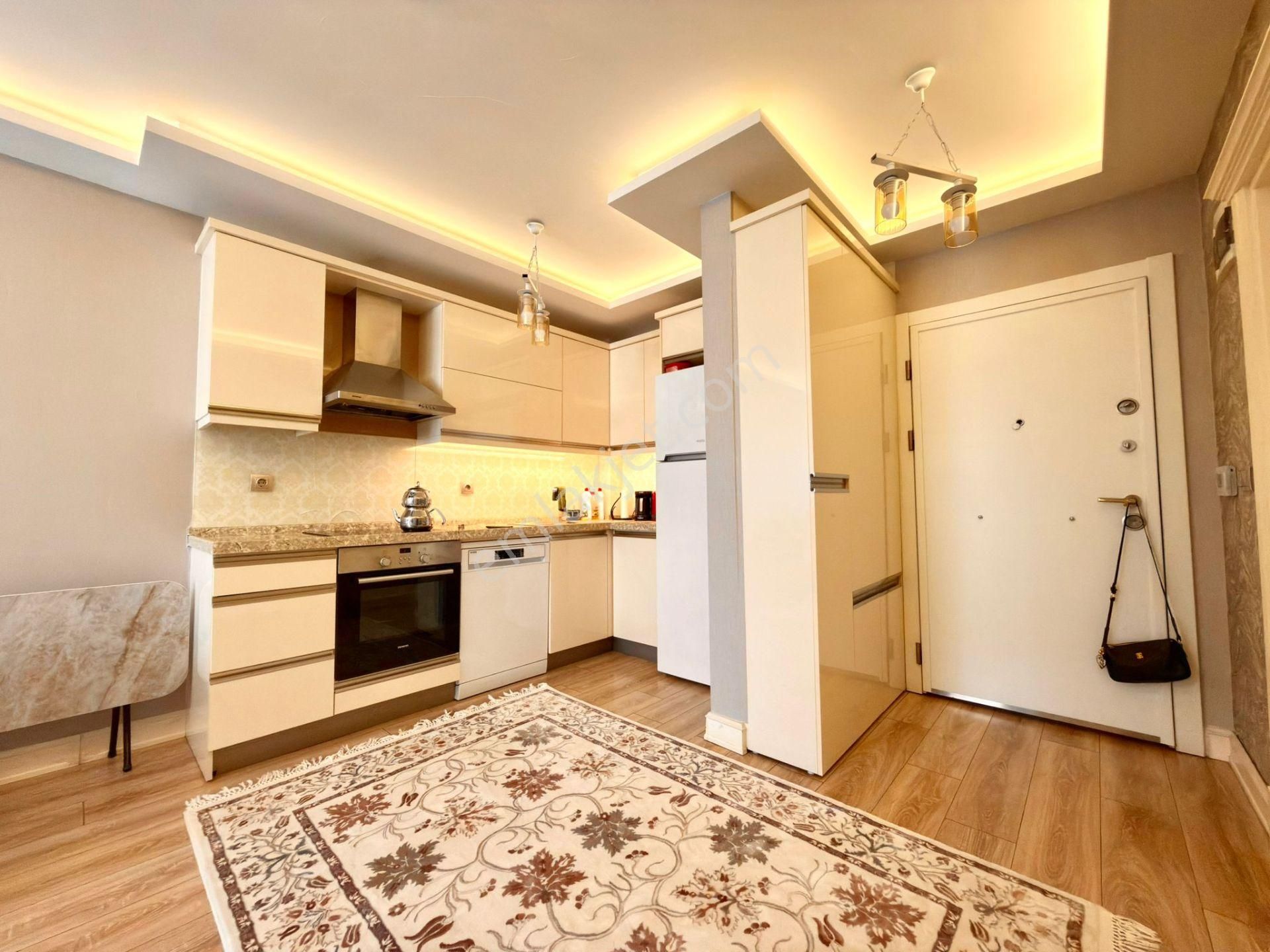 Yetkisi Yükselden Tam Donanımlı Sitede Ön Cephe Satılık 1+1daire - Görsel 23
