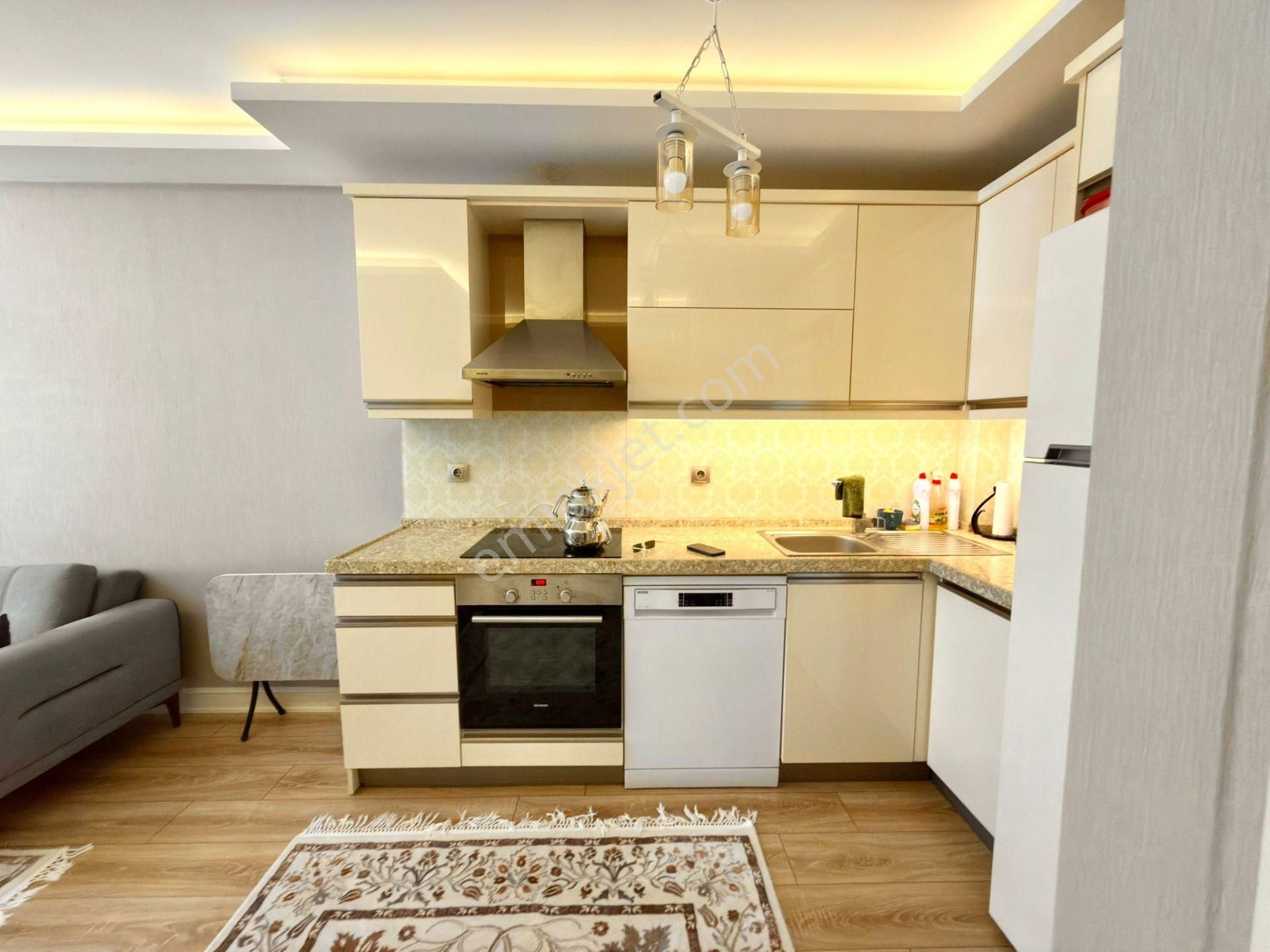 Yetkisi Yükselden Tam Donanımlı Sitede Ön Cephe Satılık 1+1daire - Görsel 13