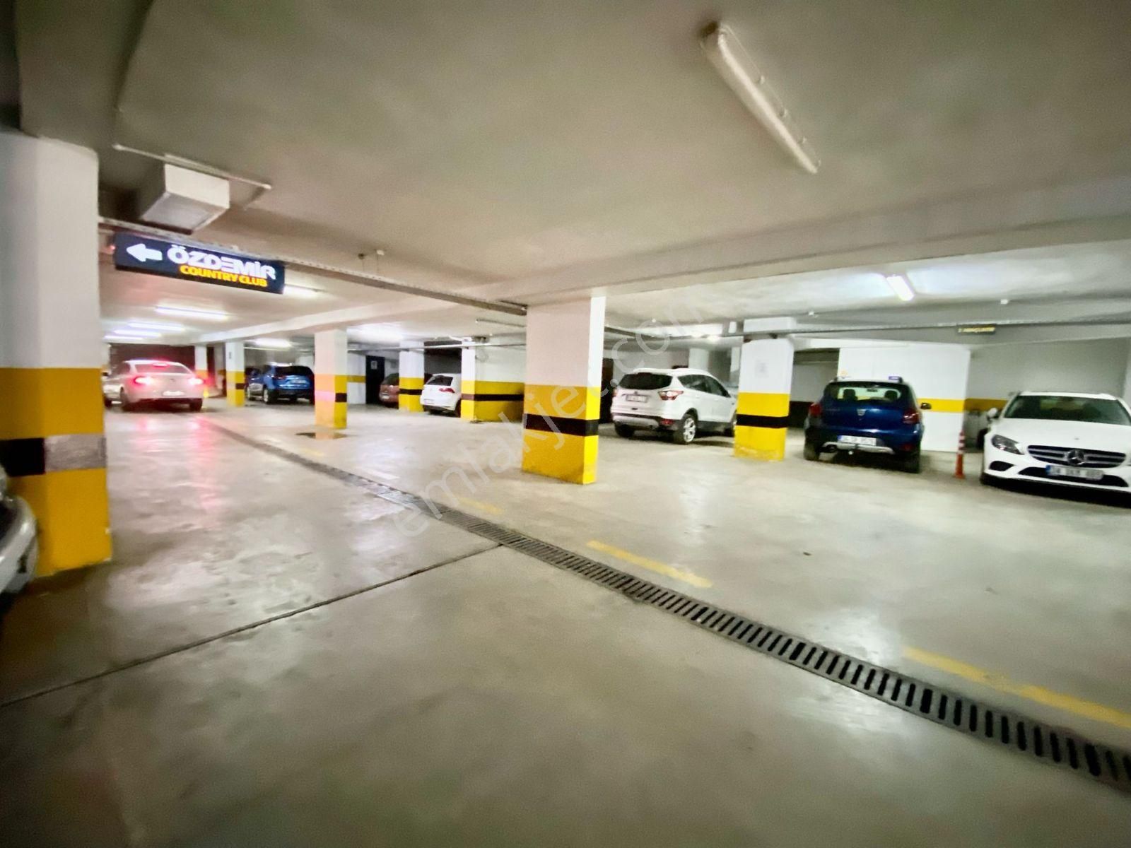 Yetkisi Yükselden Tam Donanımlı Sitede Ön Cephe Satılık 1+1daire - Görsel 35