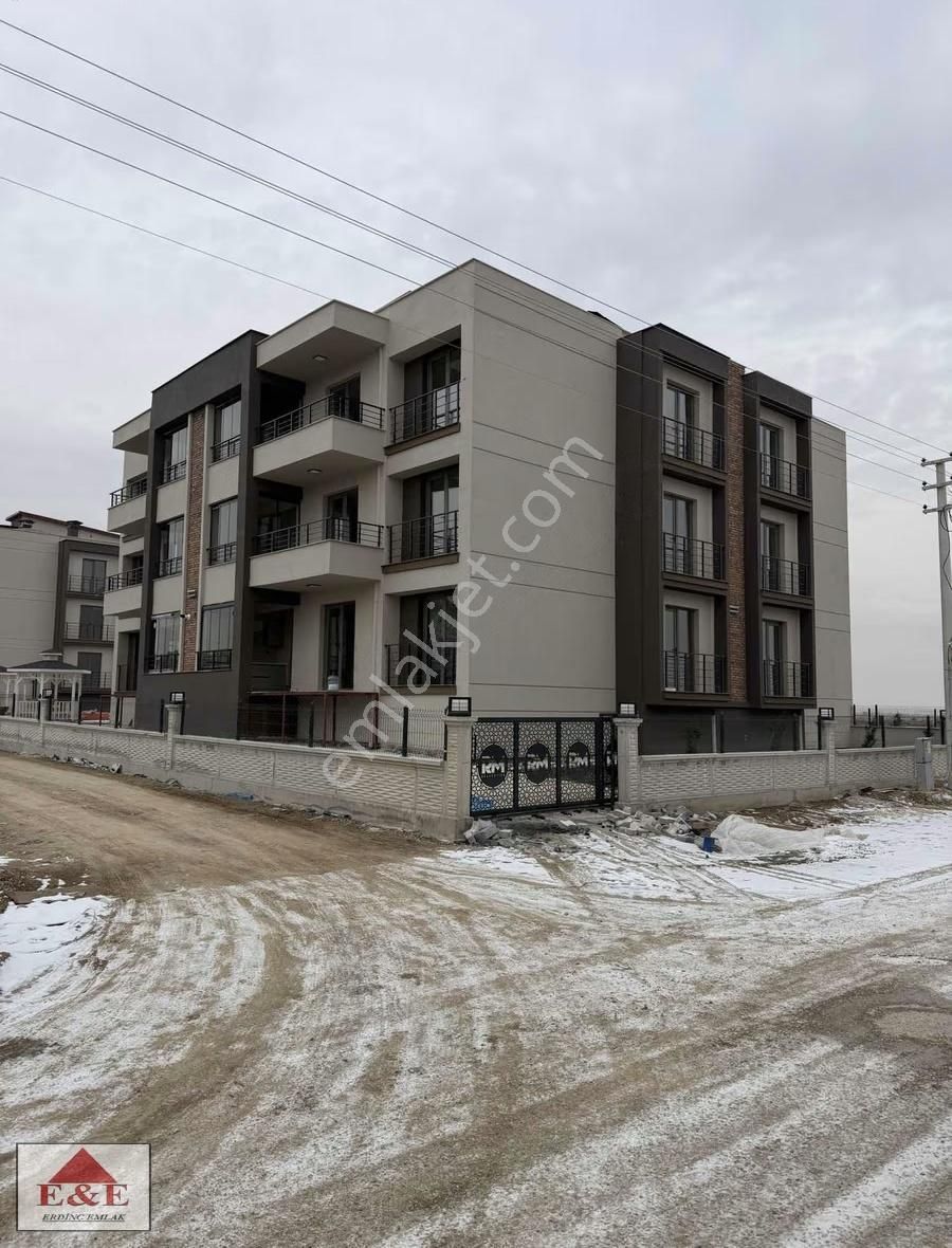 Kosova Mahallesinde Satılık Lüks 2+1 Daire - Görsel 9