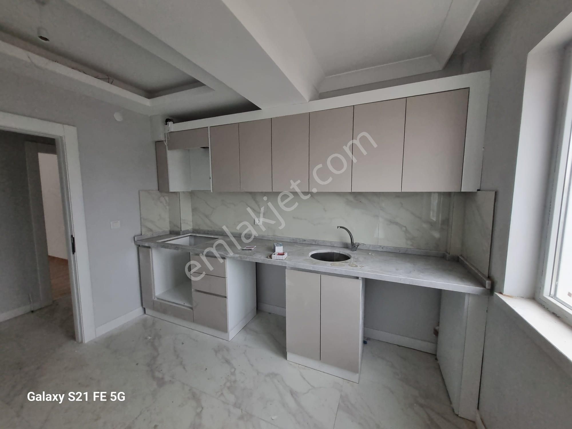 Demiröz'den Fevzi Çakmakta Katta 3+1 Geniş E.banyolu Daire