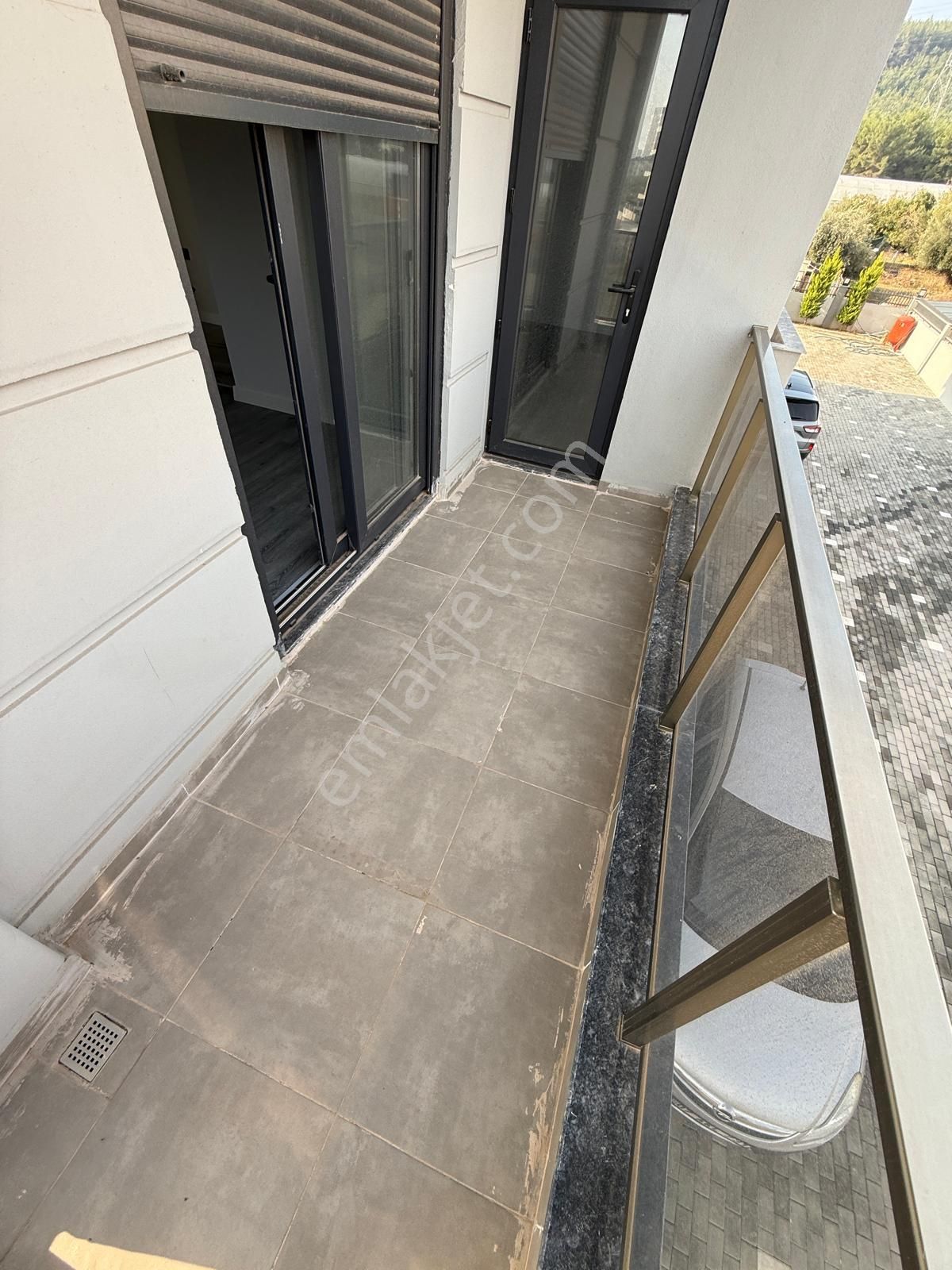 V.aydoğmuşta Sıfır Ebv Banyolu Çift Balkonlu Havuzlu İskanlı Kat Cephe Seçenekli 2+1 Ler - Görsel 4