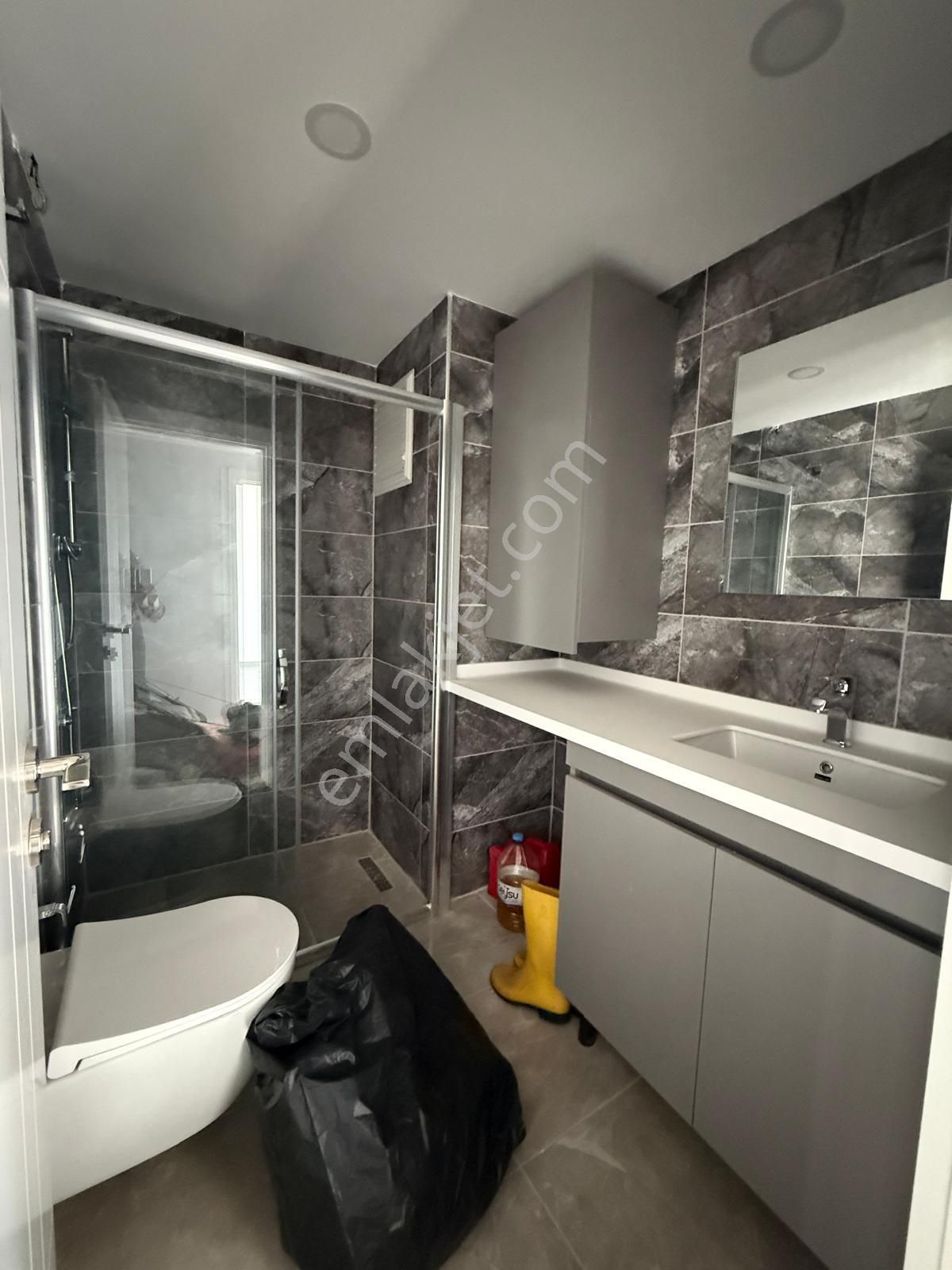 V.aydoğmuşta Sıfır Ebv Banyolu Çift Balkonlu Havuzlu İskanlı Kat Cephe Seçenekli 2+1 Ler - Görsel 2