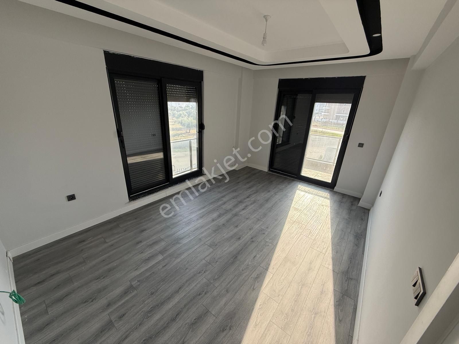 V.aydoğmuşta Sıfır Ebv Banyolu Çift Balkonlu Havuzlu İskanlı Kat Cephe Seçenekli 2+1 Ler - Görsel 3