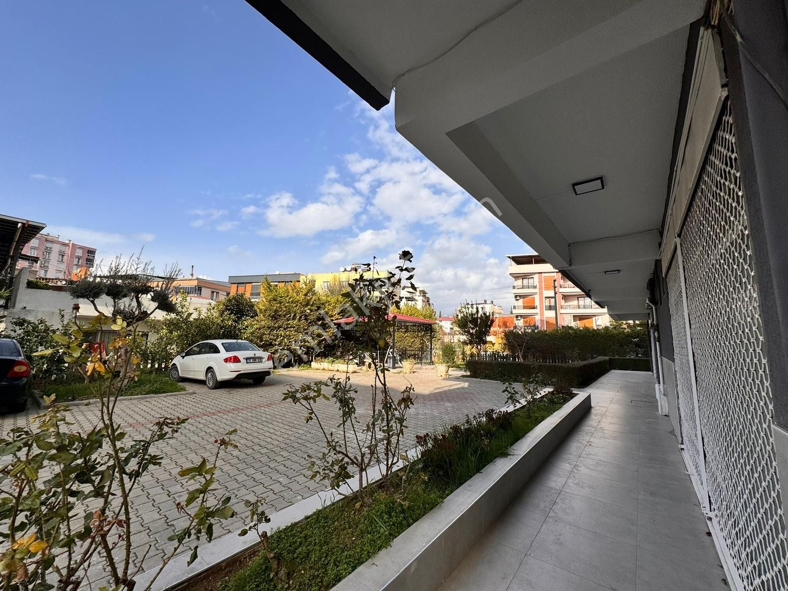 Yenigün Mahallesi Merkezi Lokasyonda 3+1 - Görsel 2