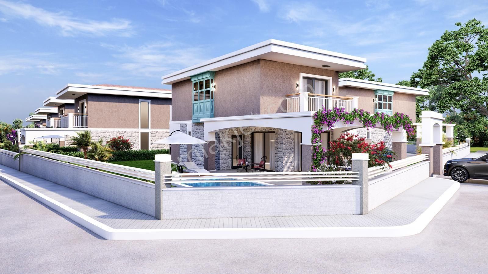 Kuşadası'nda Özel Havuzlu Geniş Bahçeli 4+1 Villa - Görsel 8