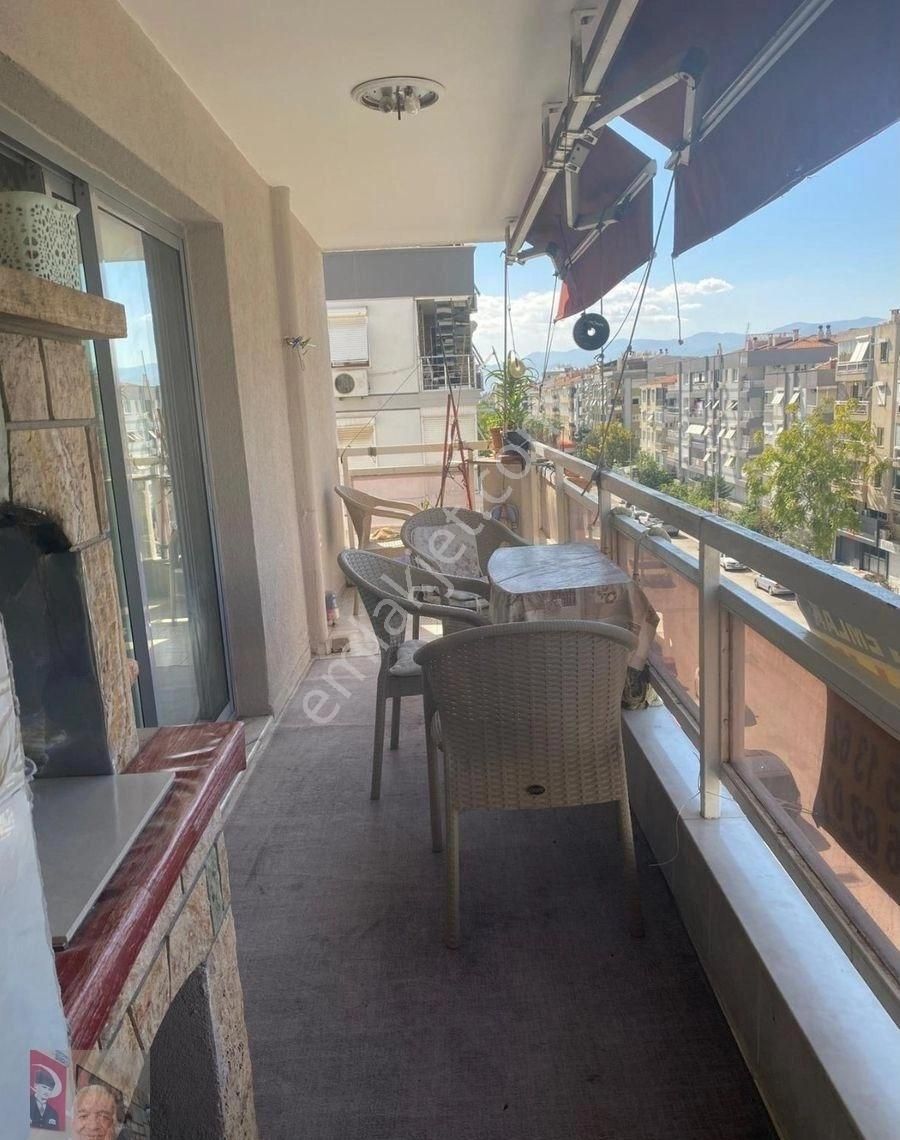 Otoparklı Asansörlüve D.gazlı Ara Kat Full Eşyalı 3+1 Kiralık Daire! - Görsel 24