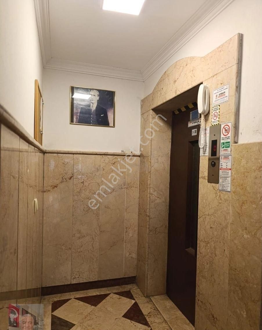 Otoparklı Asansörlüve D.gazlı Ara Kat Full Eşyalı 3+1 Kiralık Daire! - Görsel 26