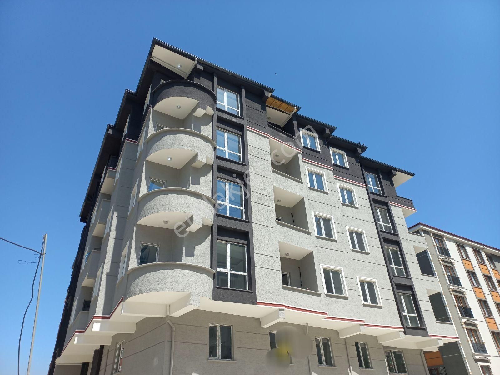 Fa Özbir'den Kızılpınarda %80 Krediye Uygun Ara Kat 2+1 Daire