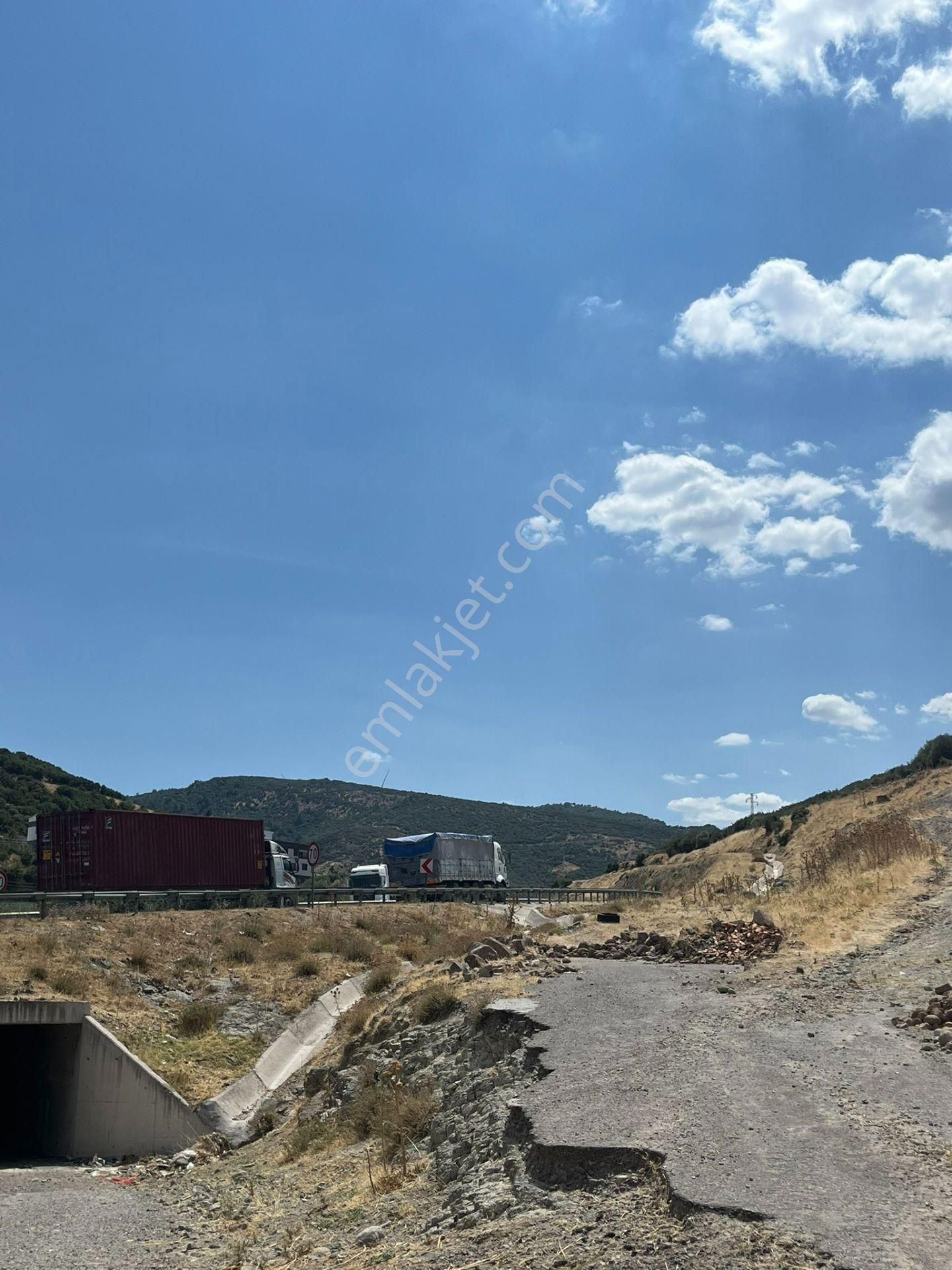 İzmir Menemen Ayvacıkta Manisa Yoluna Sıfır Satılık Tarla - Görsel 14