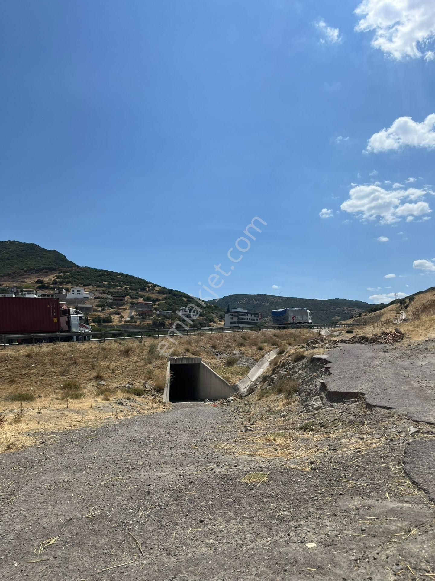 İzmir Menemen Ayvacıkta Manisa Yoluna Sıfır Satılık Tarla - Görsel 13