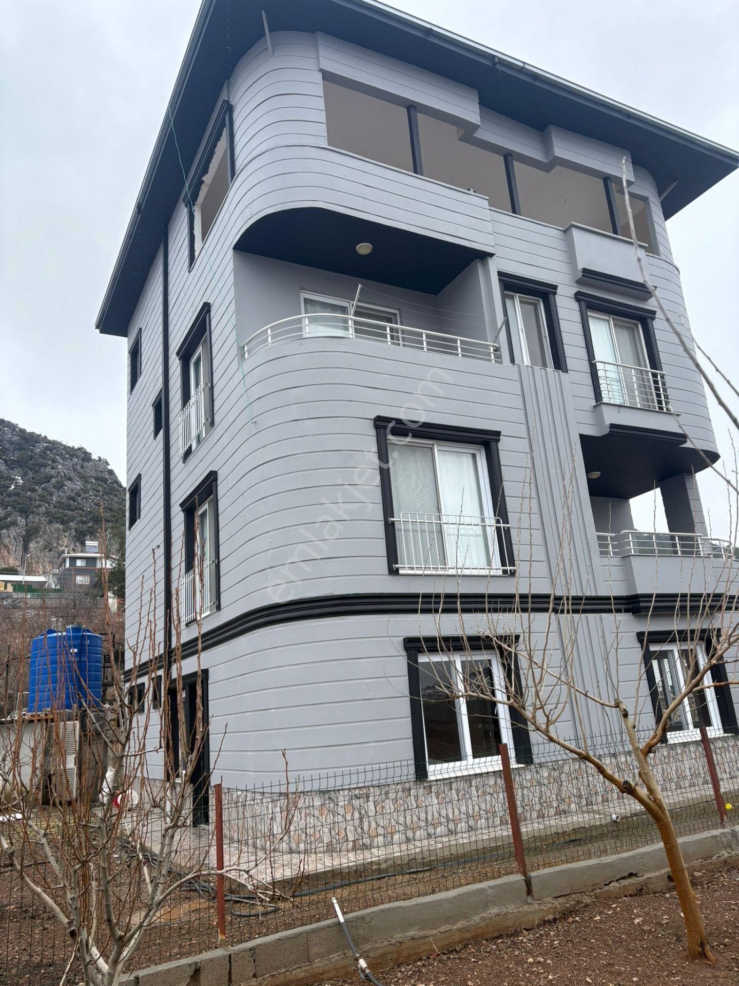 Karınca'dan Soğucak'ta Harika Manazaralı Dublex Villa Satılık - Görsel 4