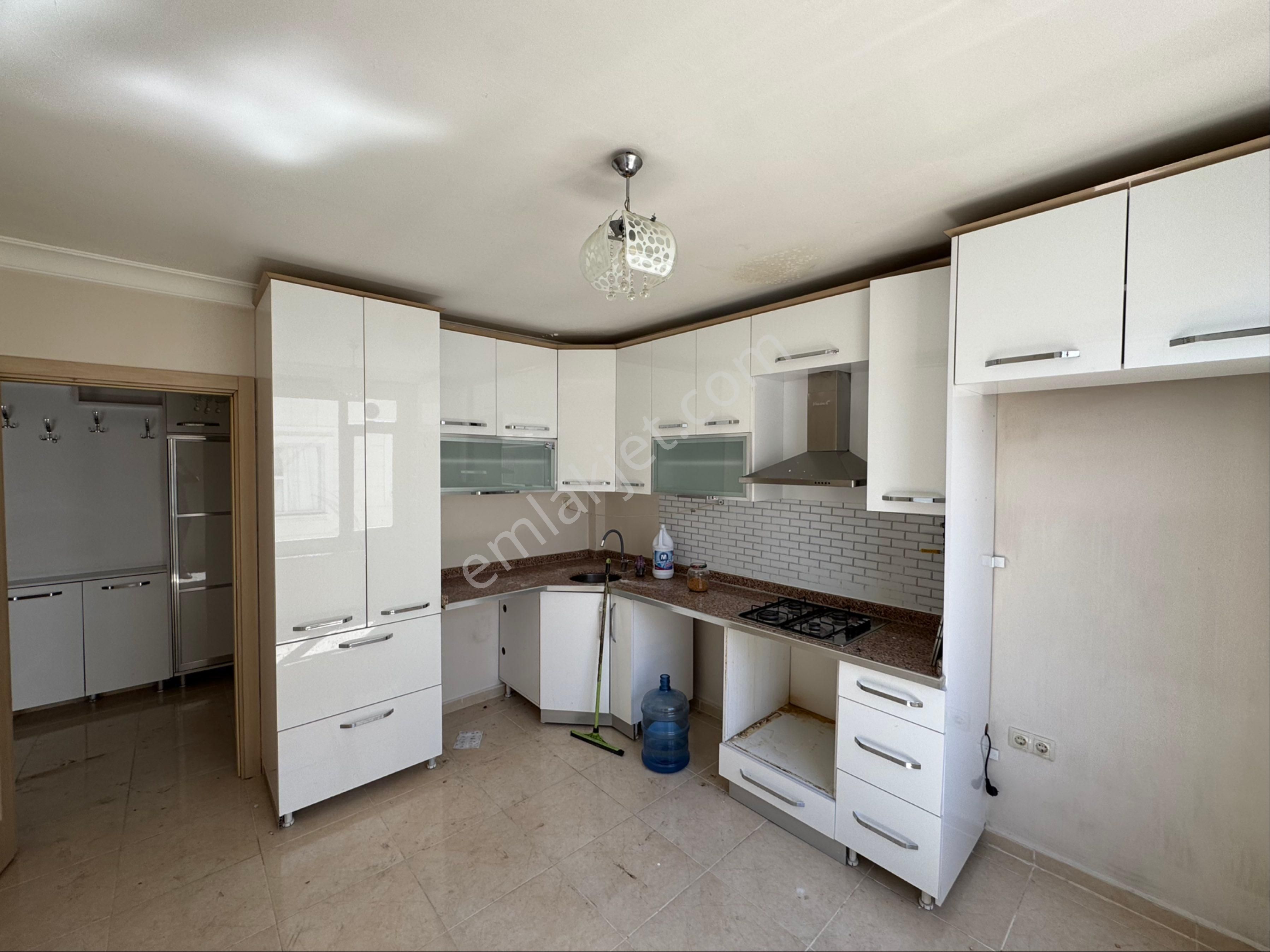 Yavuz Emlaktan Kiralık 3+1 Sonkat Şenevler Mah - Görsel 23