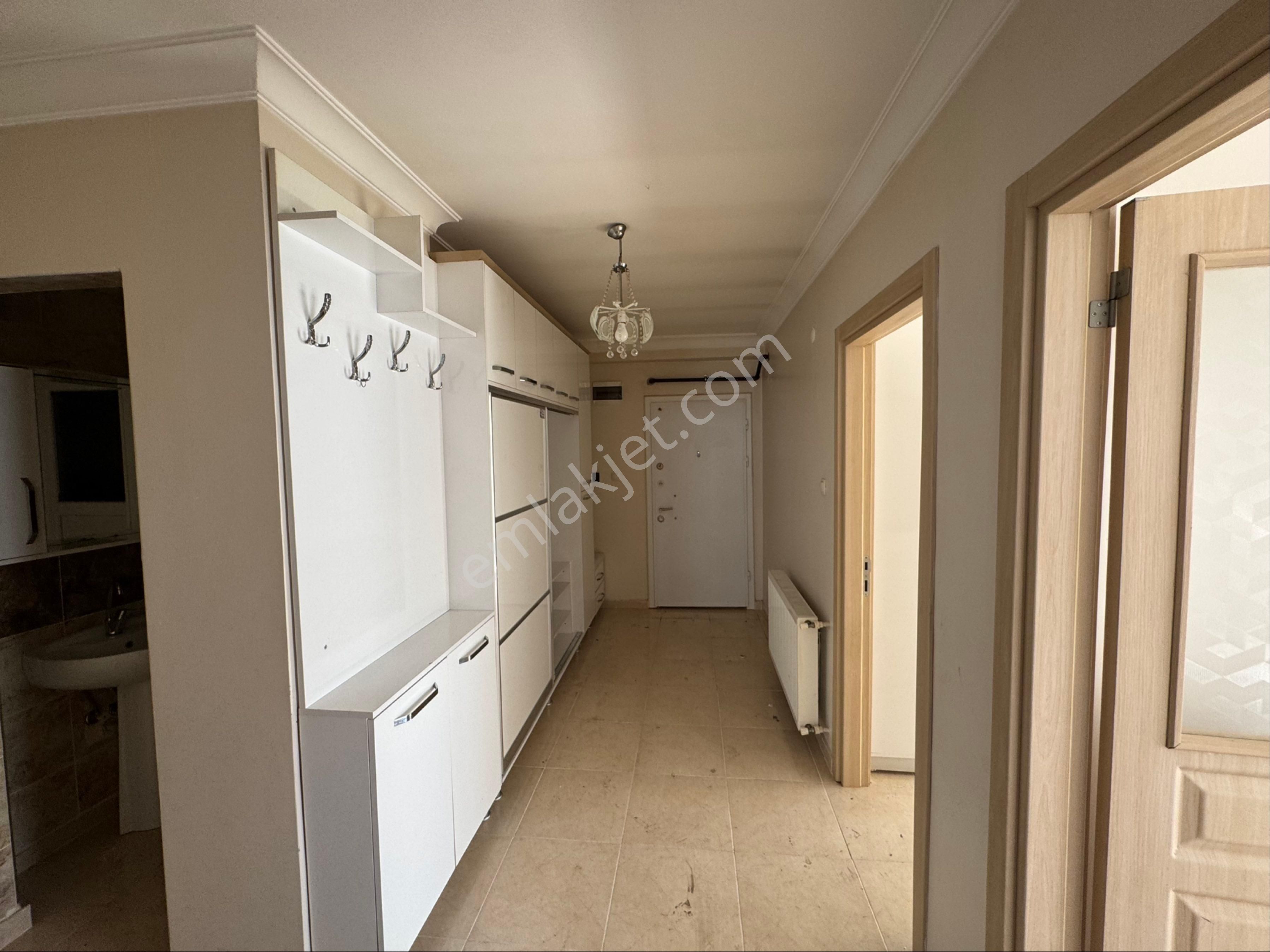 Yavuz Emlaktan Kiralık 3+1 Sonkat Şenevler Mah - Görsel 8