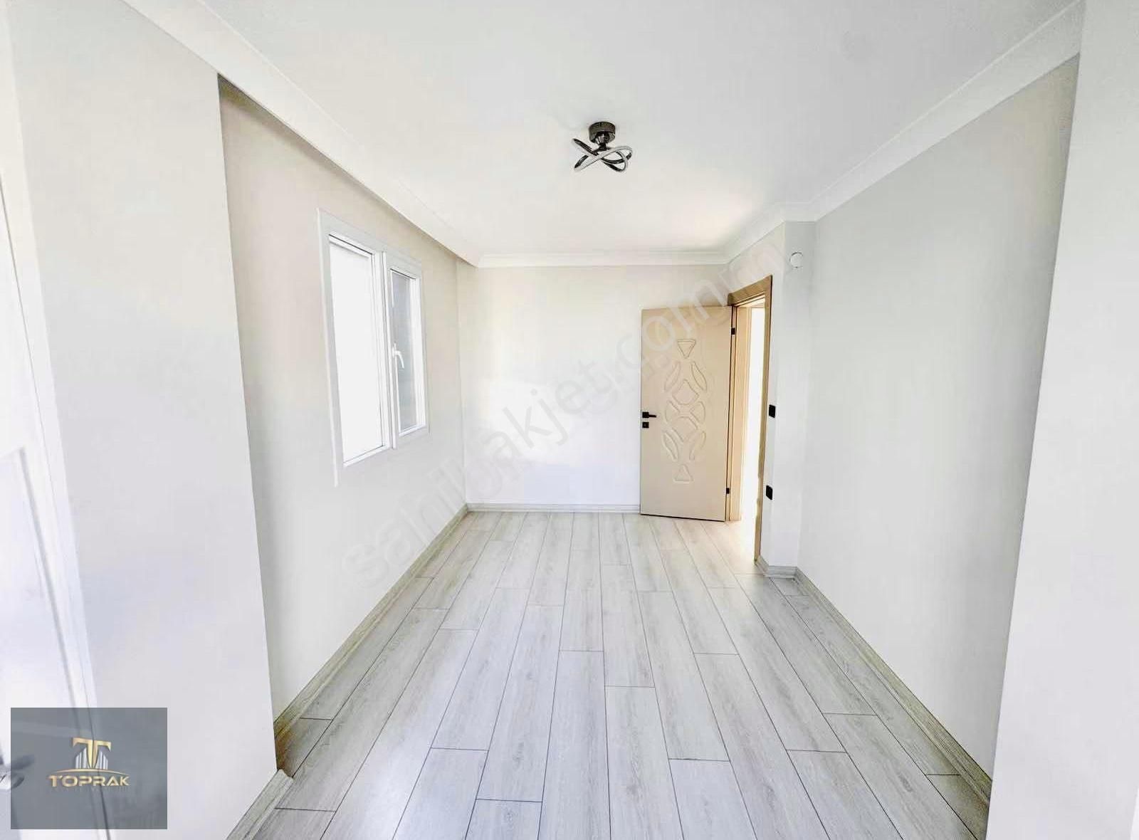 Toprak İnşaat Tan Havuzlu Lüks Villa - Görsel 26