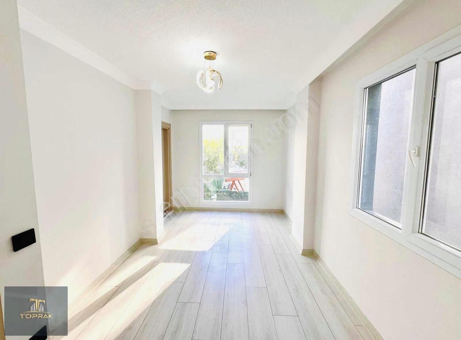 Toprak İnşaat Tan Havuzlu Lüks Villa - Görsel 32