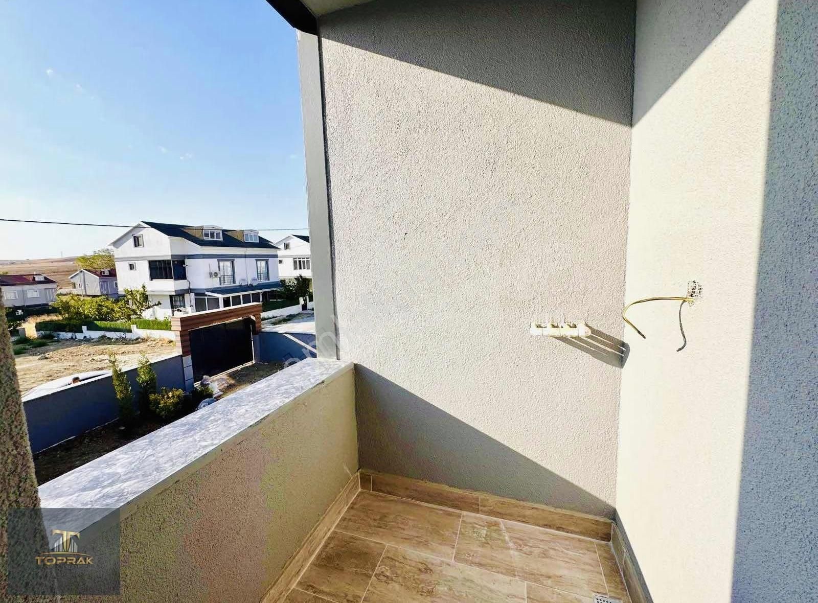 Toprak İnşaat Tan Havuzlu Lüks Villa - Görsel 21