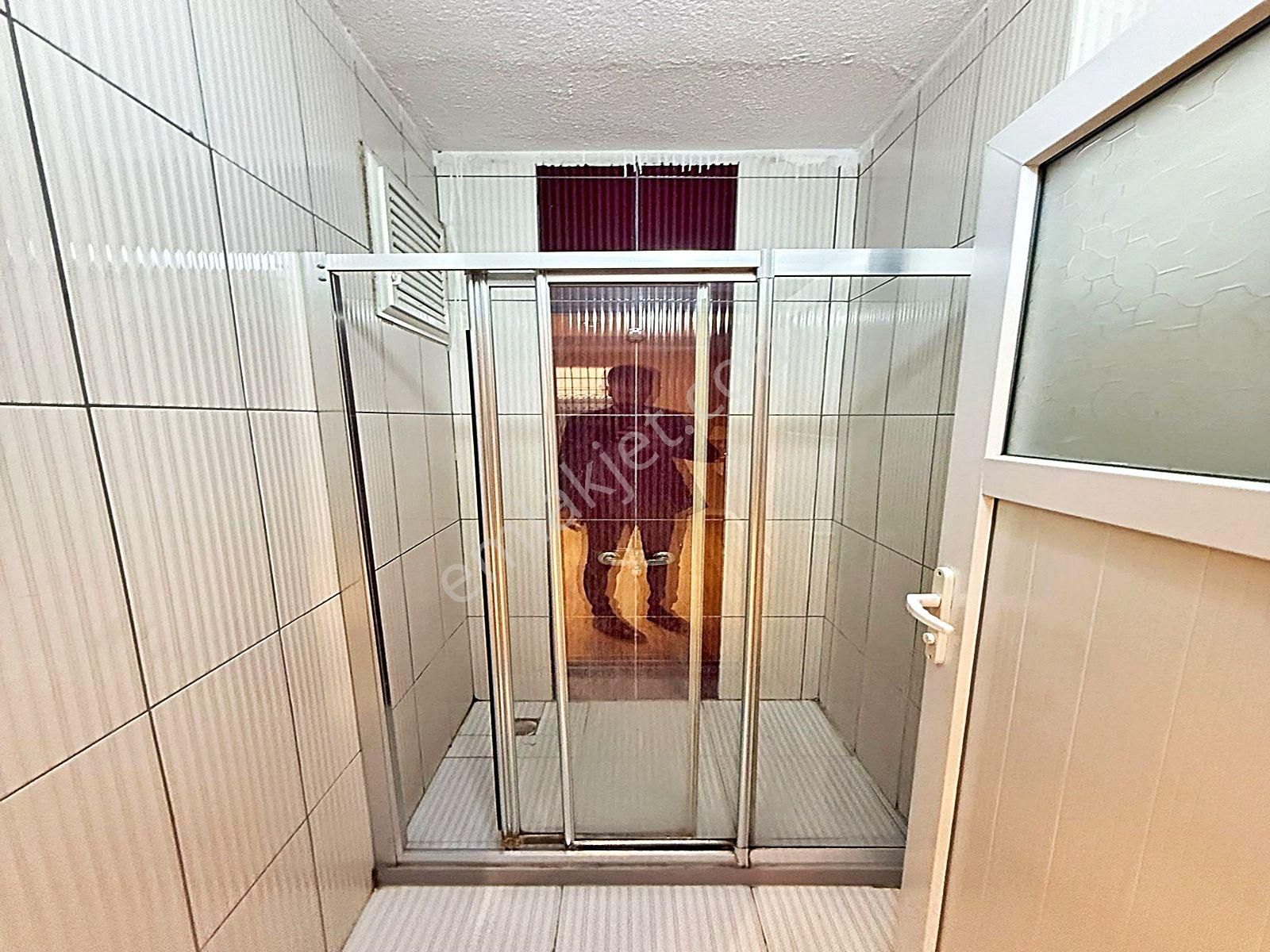 Esenyurt Mehterçeşme Mahallesinde Metrobüse Yakın Yüksek Giriş 3+1 Daire - Görsel 12