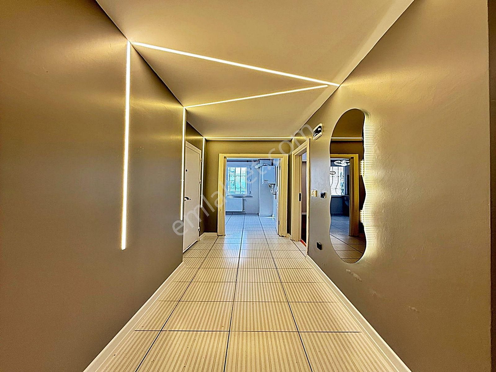 Esenyurt Mehterçeşme Mahallesinde Metrobüse Yakın Yüksek Giriş 3+1 Daire - Görsel 23