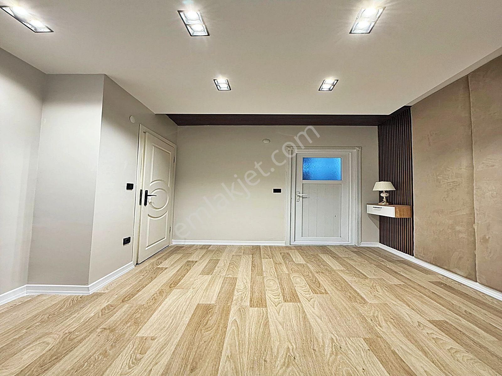 Esenyurt Mehterçeşme Mahallesinde Metrobüse Yakın Yüksek Giriş 3+1 Daire - Görsel 17