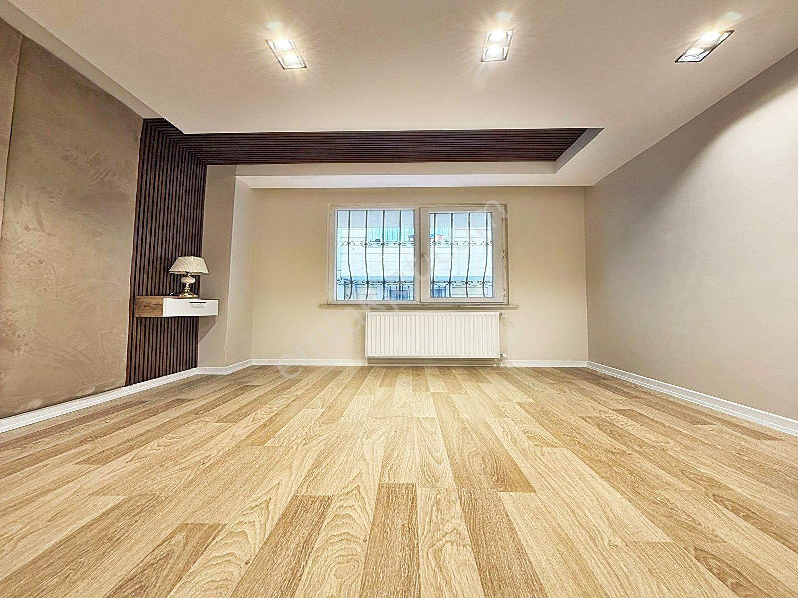 Esenyurt Mehterçeşme Mahallesinde Metrobüse Yakın Yüksek Giriş 3+1 Daire - Görsel 6