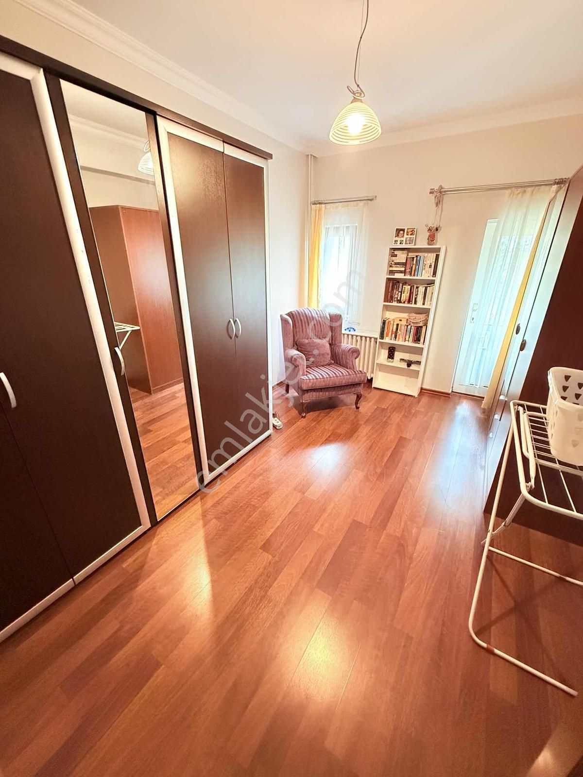 Çankaya Mutluköy Beta Sitesinde 190 M2 4+1 Asansörlü Daire - Görsel 16