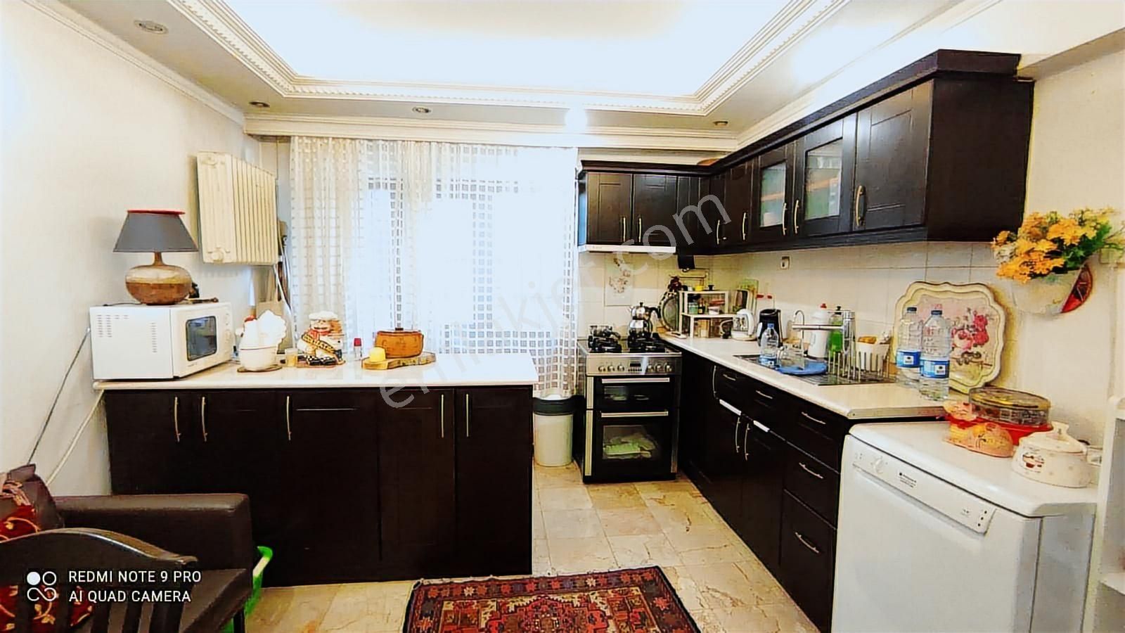 Gaziosmanpaşa Uğurmumcu Cad Üzerinde Geniş 2+1 Satılık Daire - Görsel 13