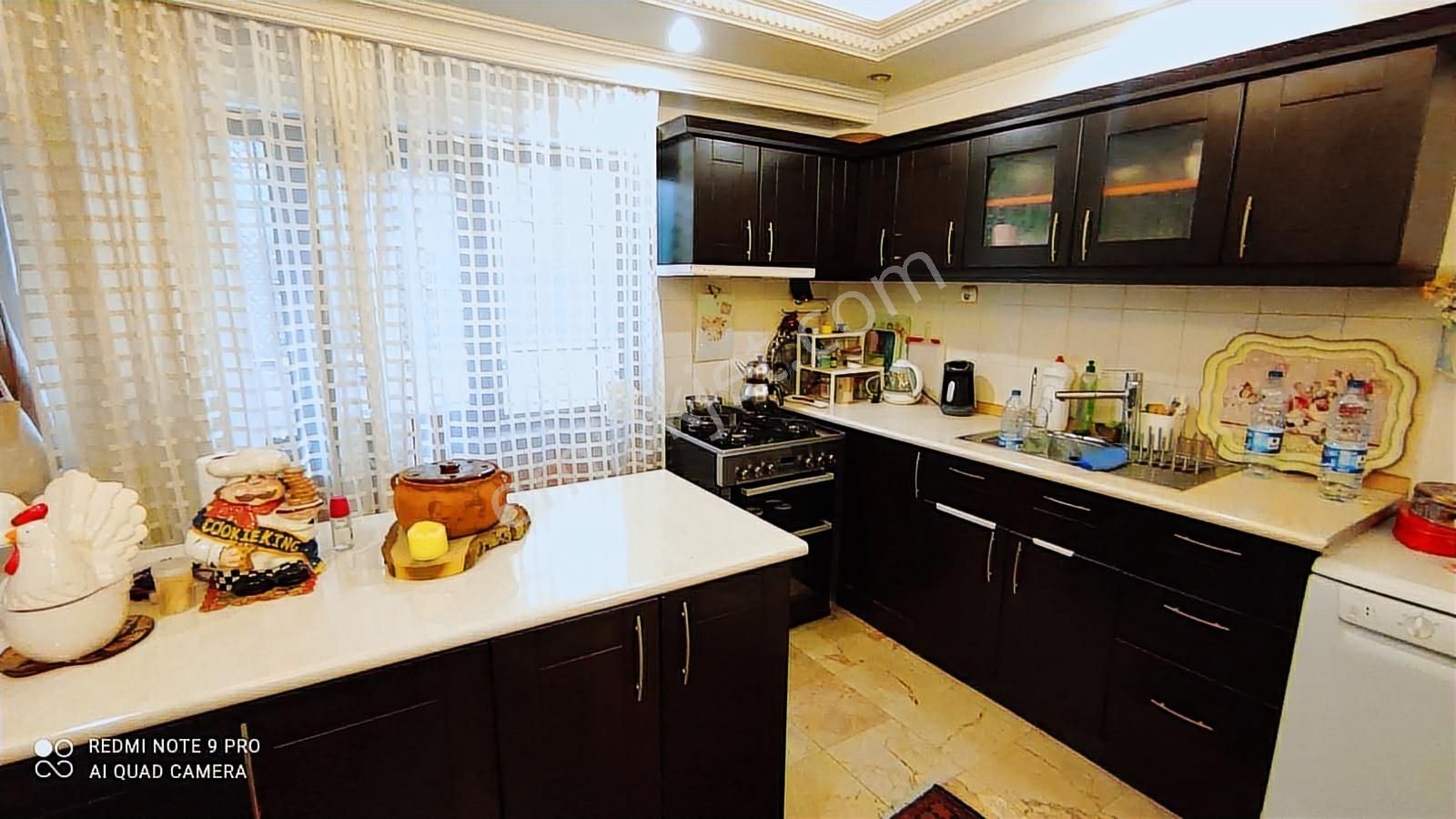 Gaziosmanpaşa Uğurmumcu Cad Üzerinde Geniş 2+1 Satılık Daire - Görsel 31