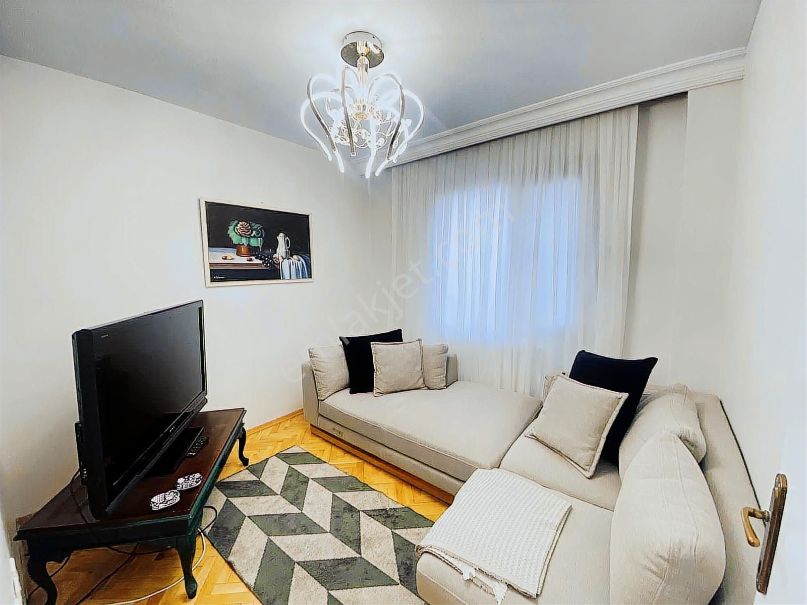 Çankaya Rabintagore Caddesi Full Mobilyalı Kiralık 2+1 Daire - Görsel 9