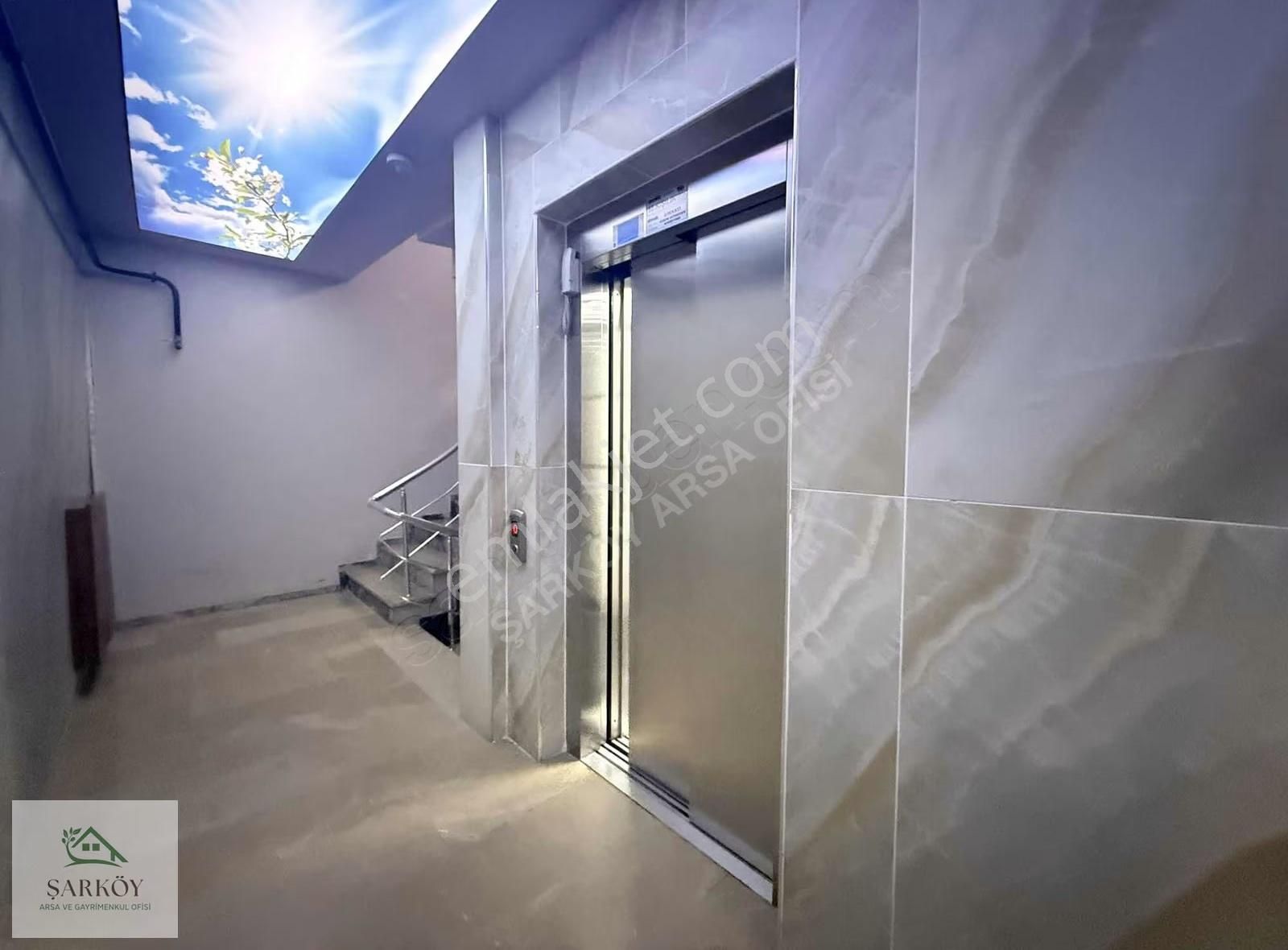 Altınova Mahallesi Satılık 2+1 Daire Köşe Konumda - Görsel 18