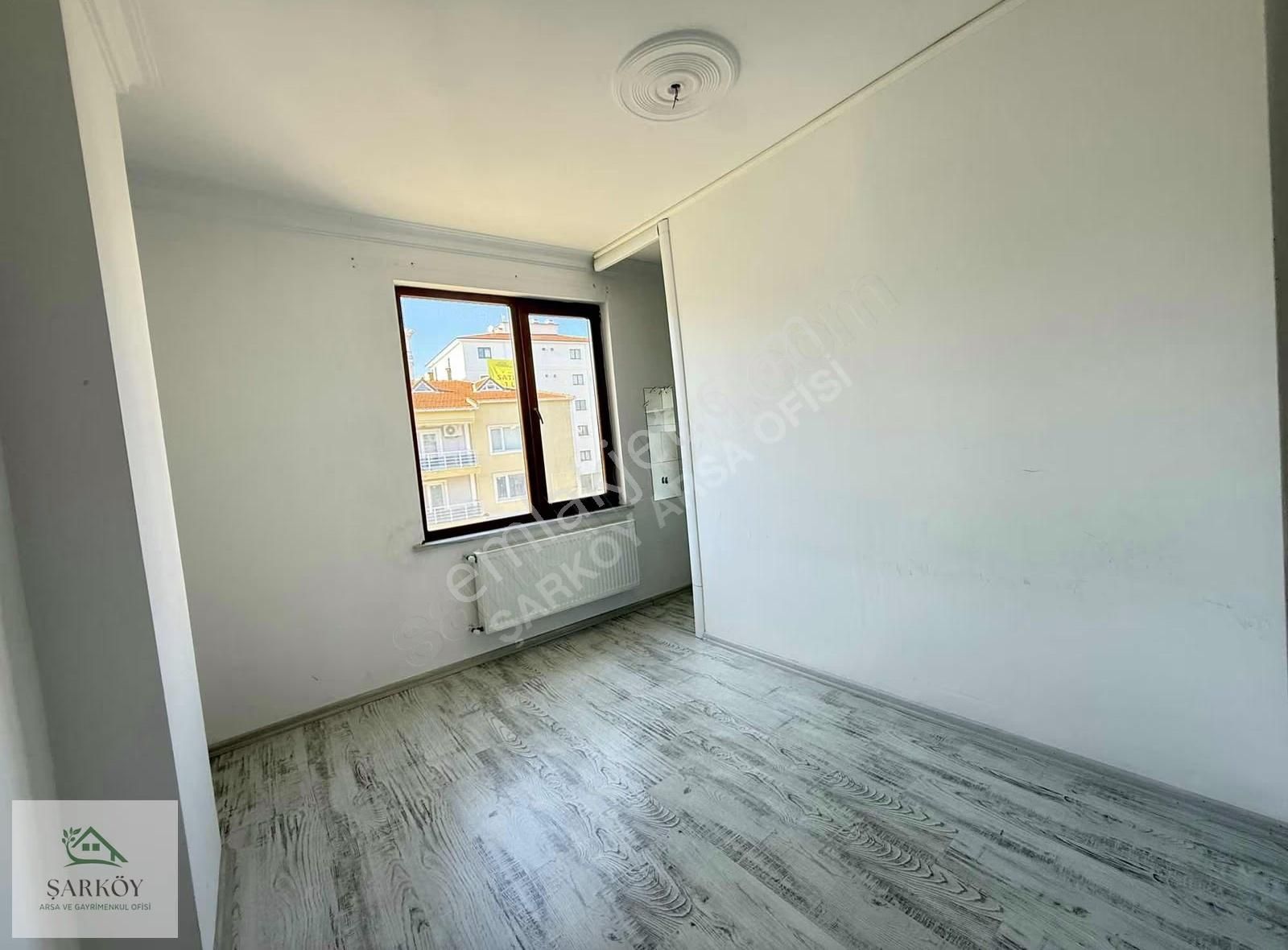 Altınova Mahallesi Satılık 2+1 Daire Köşe Konumda - Görsel 22