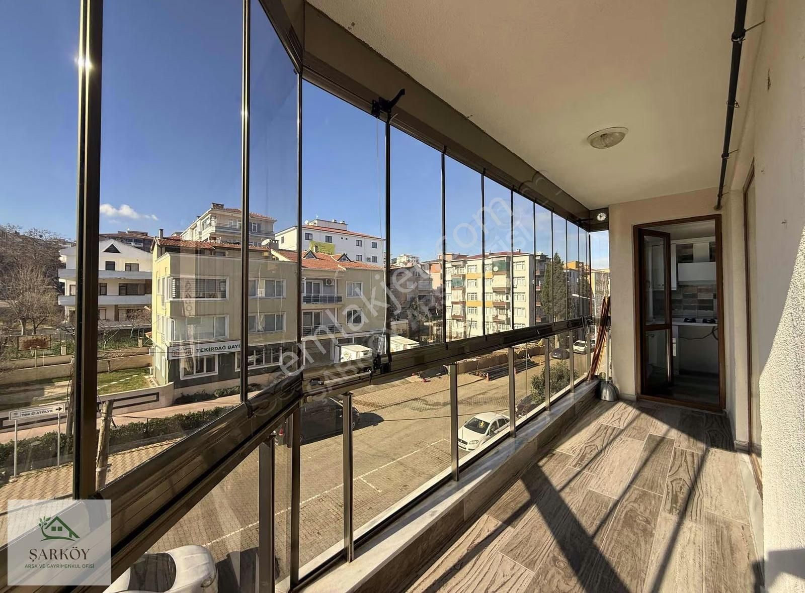 Altınova Mahallesi Satılık 2+1 Daire Köşe Konumda - Görsel 30