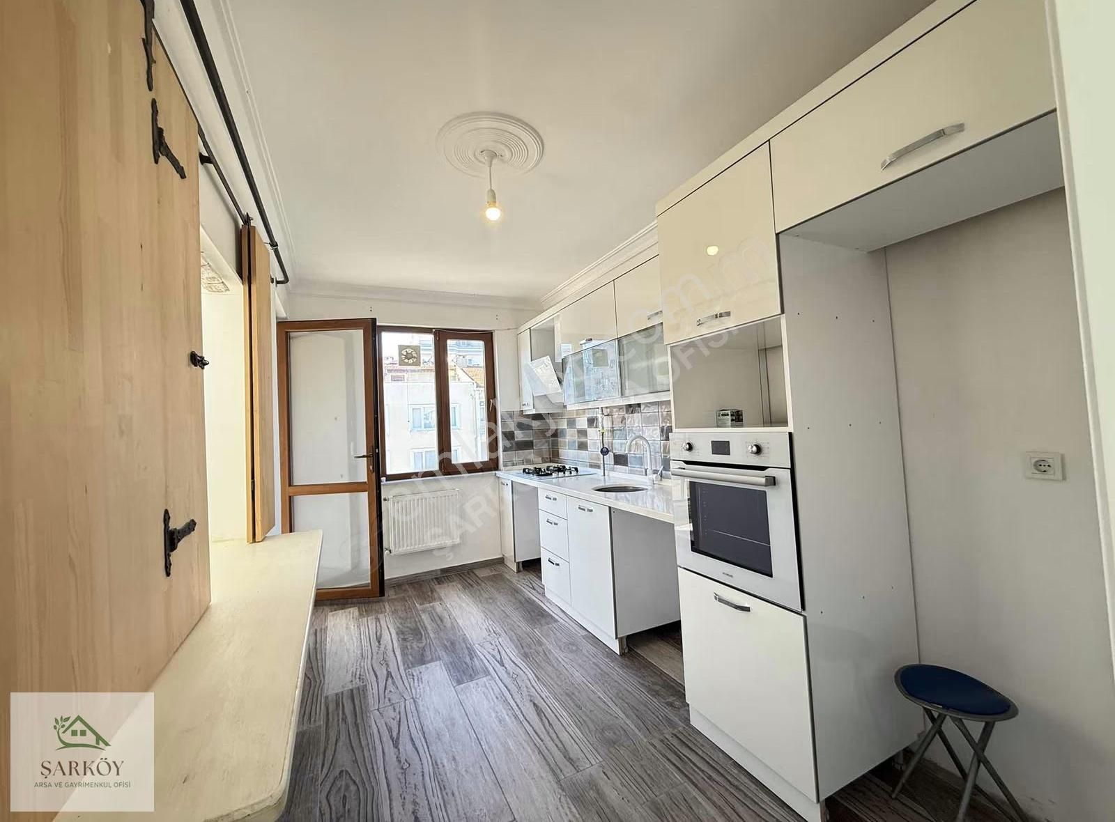 Altınova Mahallesi Satılık 2+1 Daire Köşe Konumda - Görsel 27