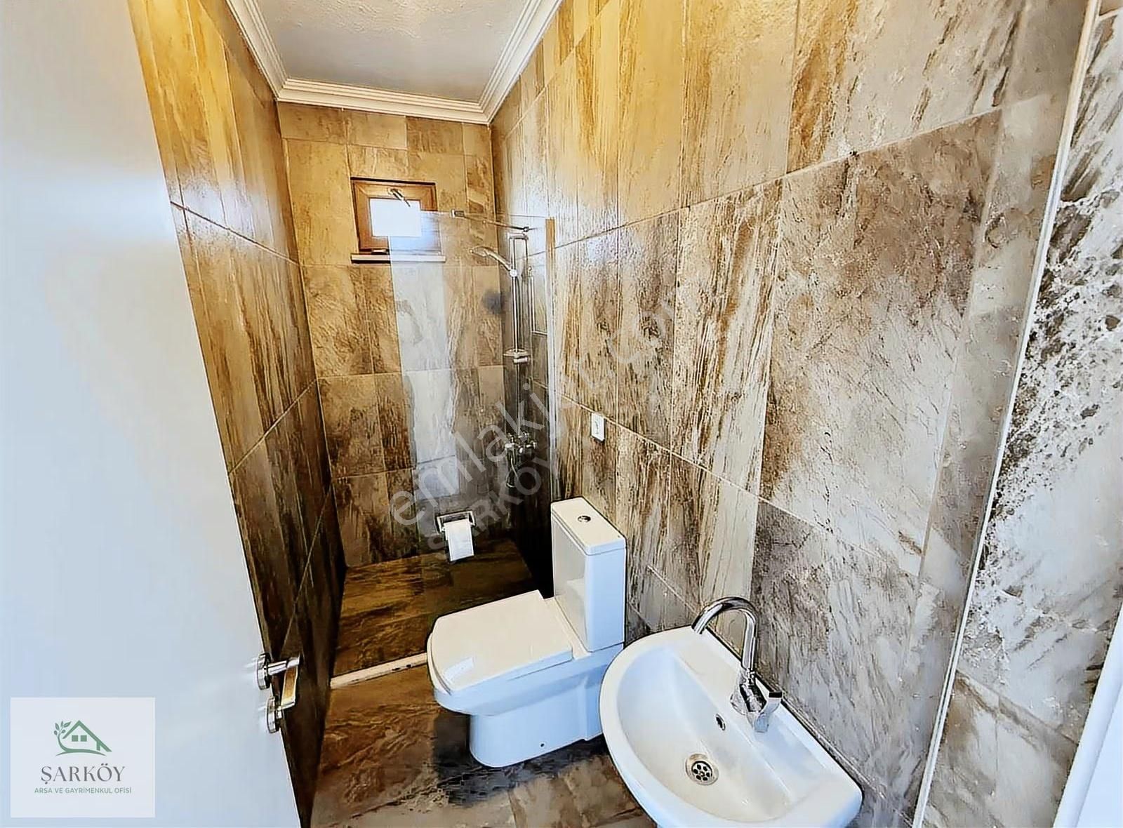 Altınova Mahallesi Satılık 2+1 Daire Köşe Konumda - Görsel 21