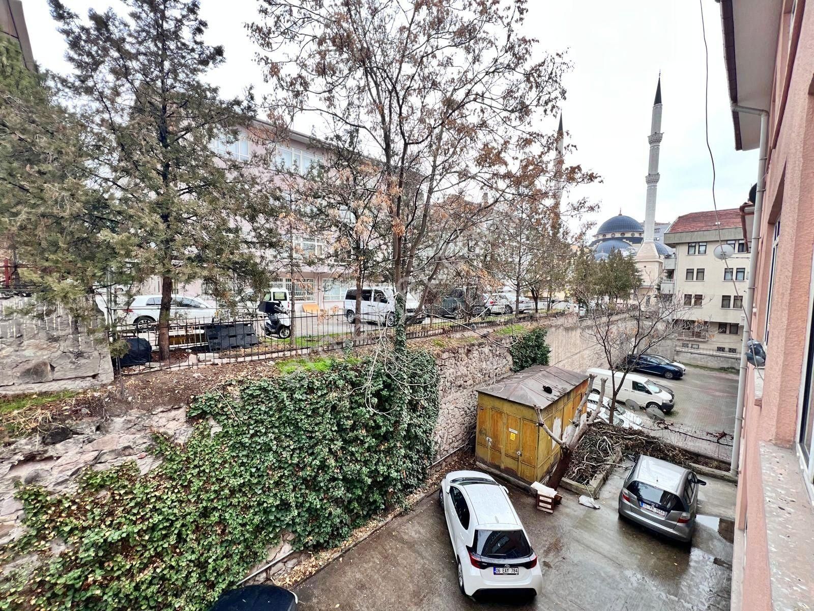 Aşağı Eğlence Mimarlar'da 3+1 Bağımsız Katta Yapılı Masrafsız Kupon Daire - Görsel 28