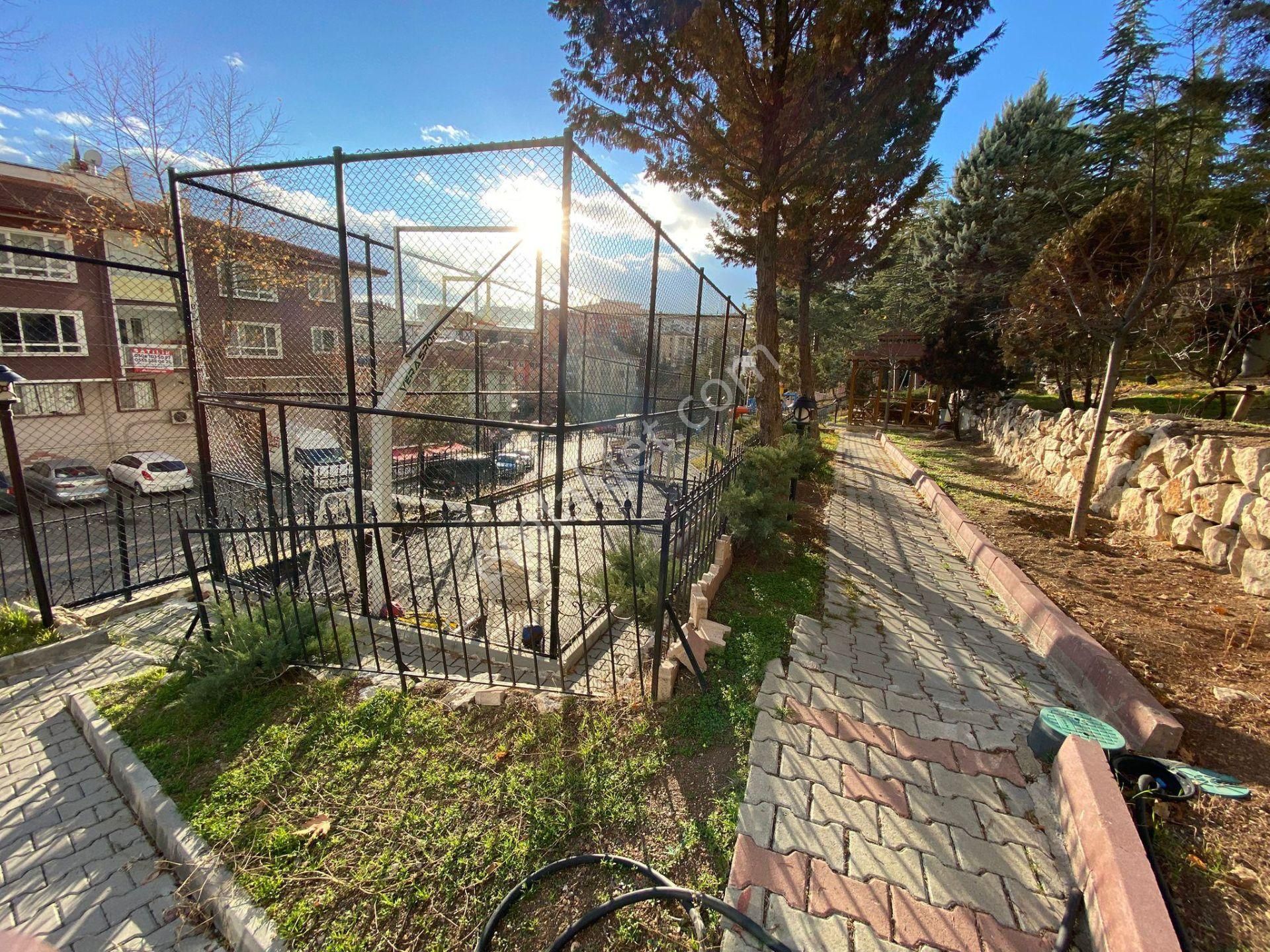 Aşağı Eğlence Yakını Merkezi Konum 4+1 Çift Banyo Ankara Manzaralı - Görsel 6