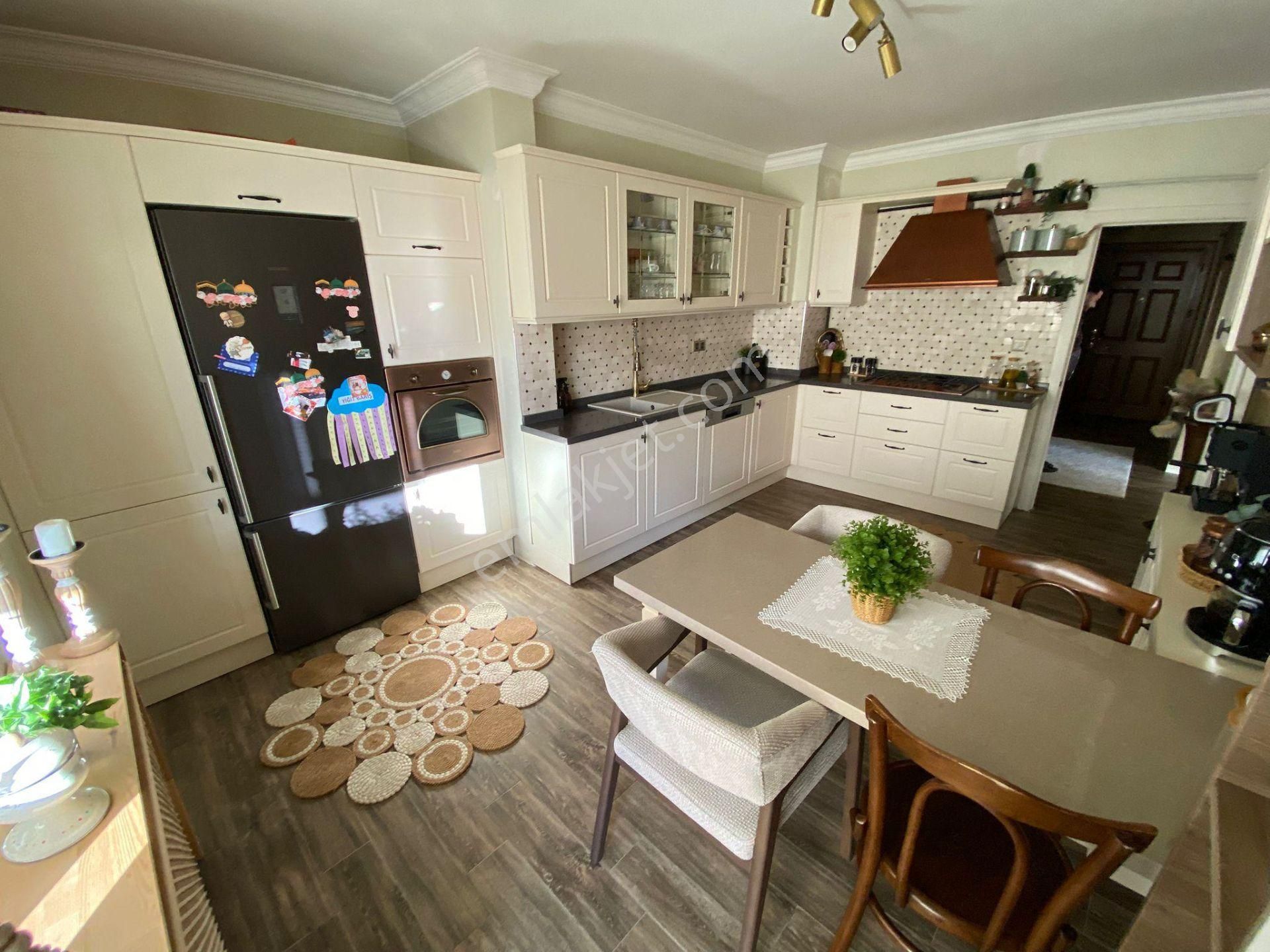 Aşağı Eğlence Yakını Merkezi Konum 4+1 Çift Banyo Ankara Manzaralı - Görsel 32