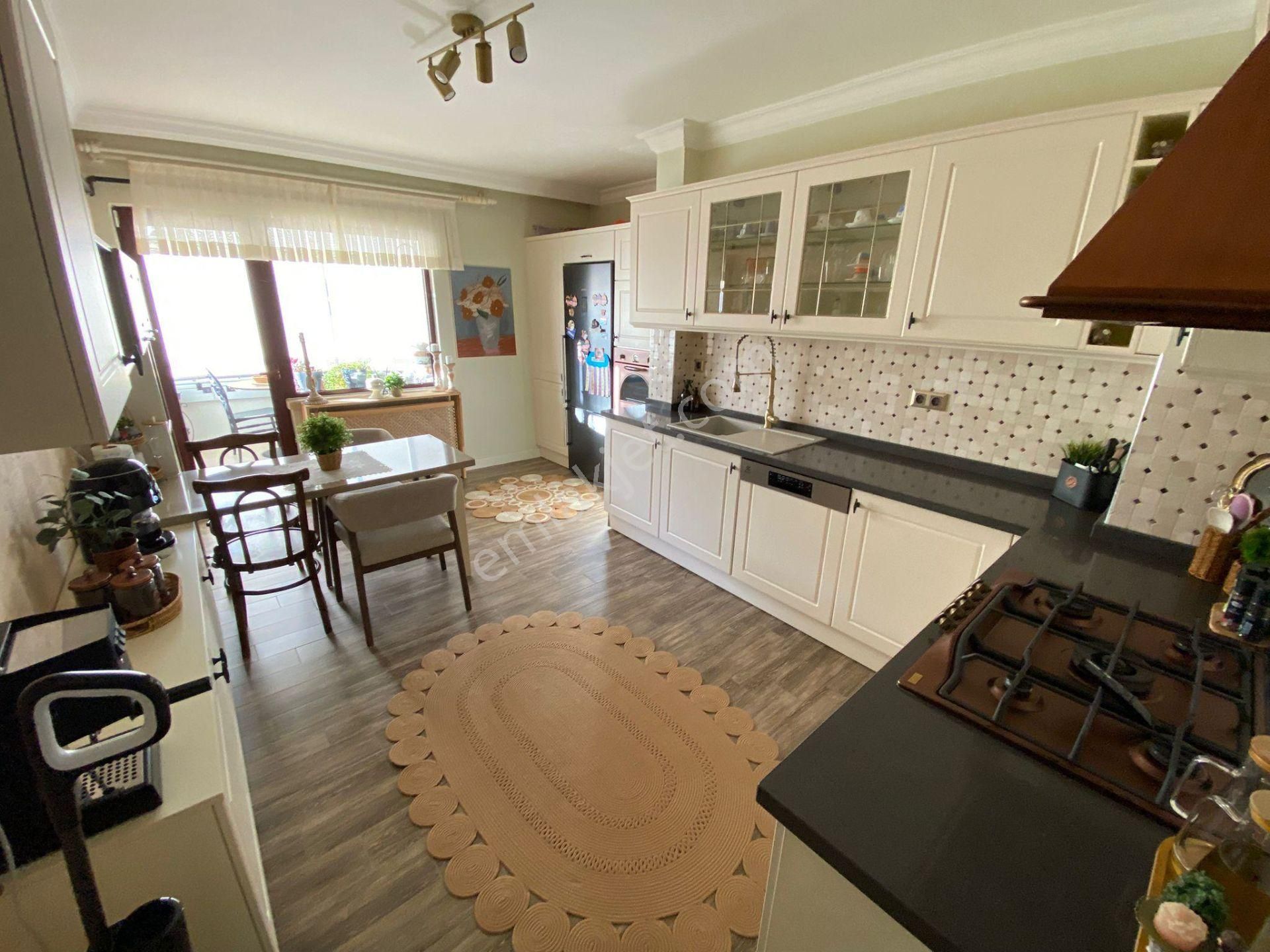 Aşağı Eğlence Yakını Merkezi Konum 4+1 Çift Banyo Ankara Manzaralı - Görsel 10