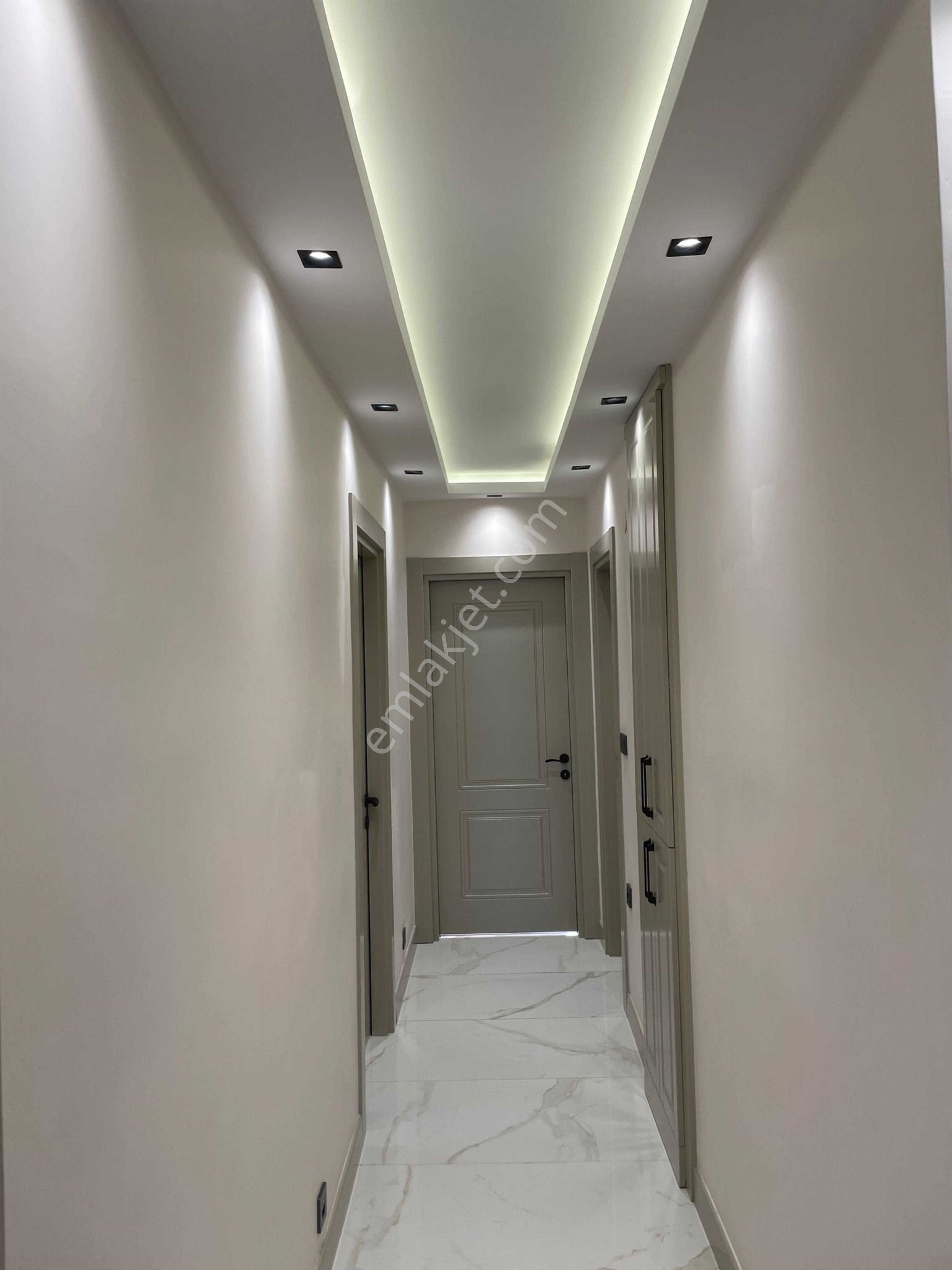 T.özal Hasan Usta Kavşagı Az Katlı Ultra Lüx 3+1 K.mutfak - Görsel 7