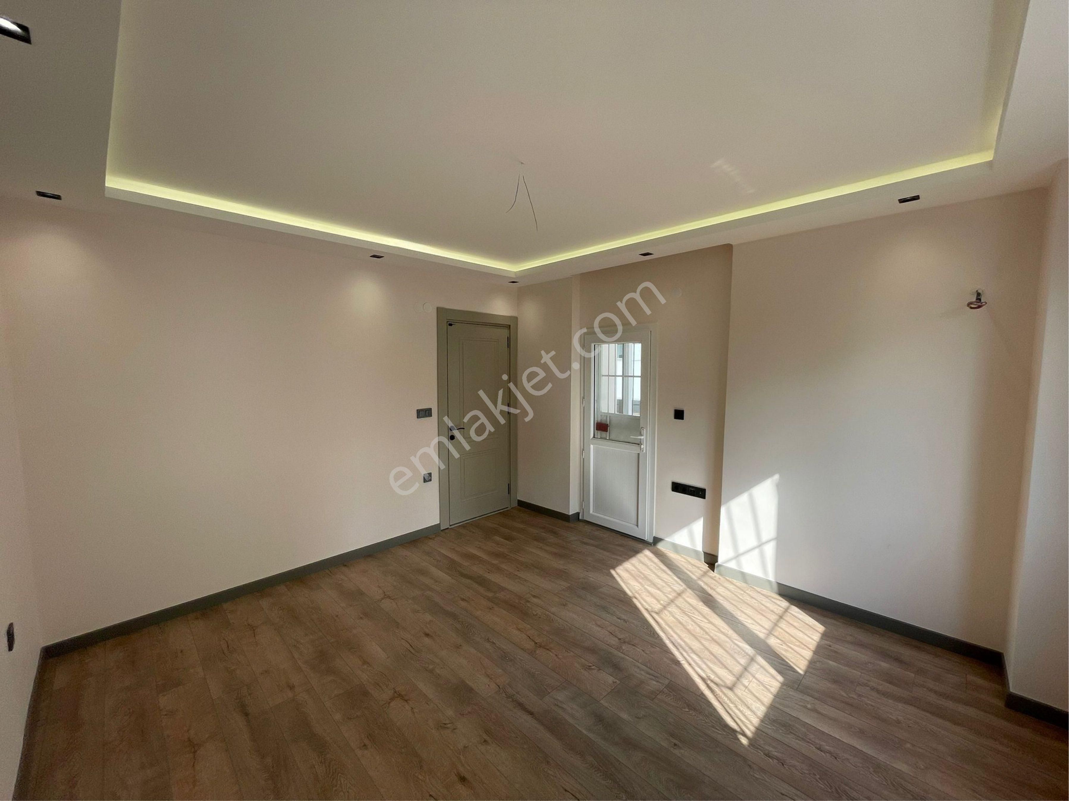 T.özal Hasan Usta Kavşagı Az Katlı Ultra Lüx 3+1 K.mutfak - Görsel 9