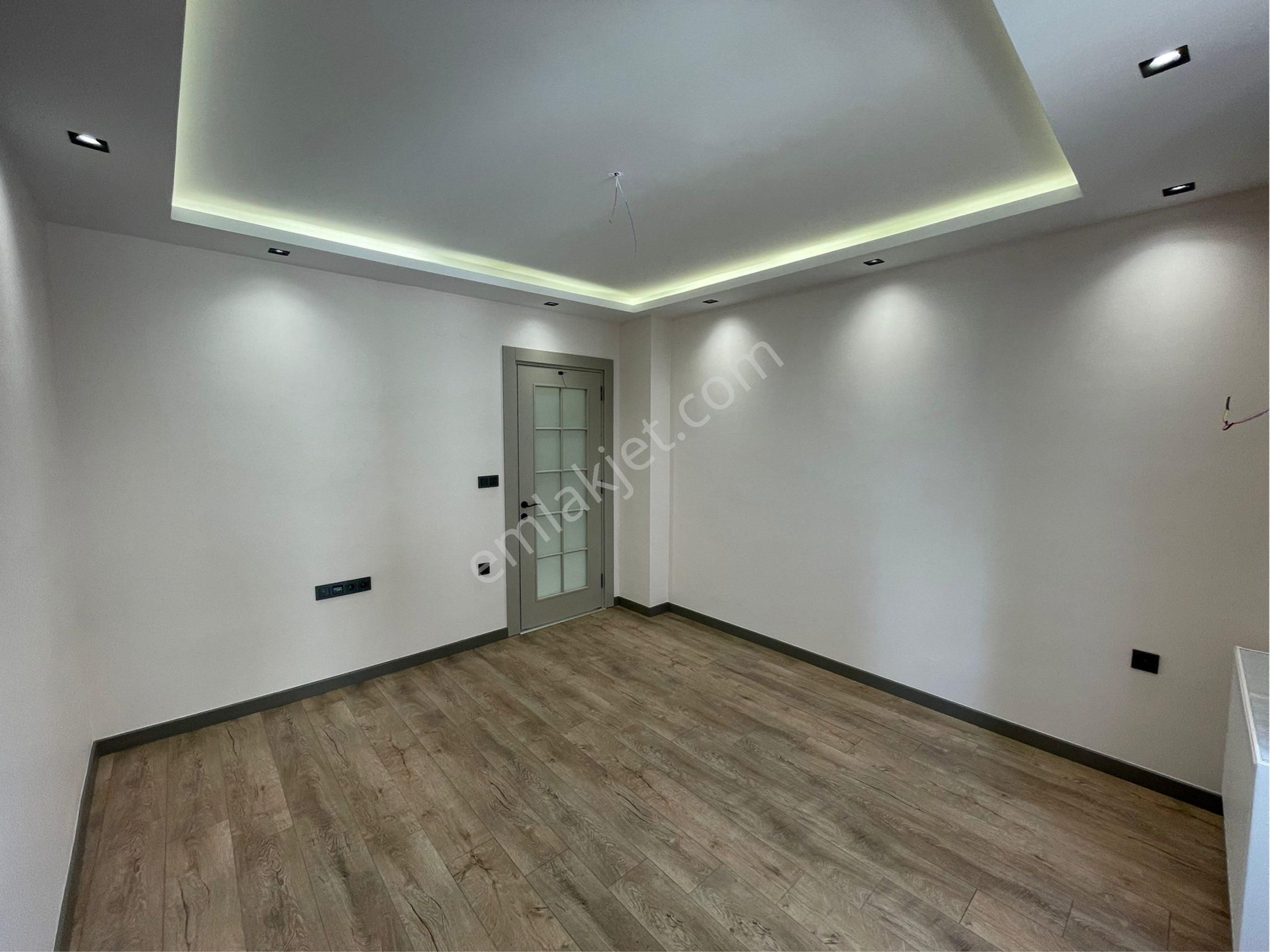 T.özal Hasan Usta Kavşagı Az Katlı Ultra Lüx 3+1 K.mutfak - Görsel 13